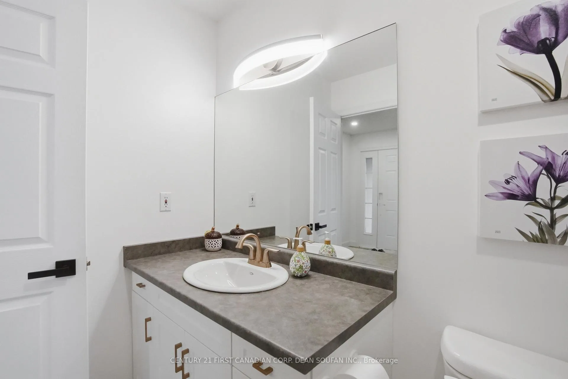 Photo 29 of Unit 21, 505 Cranbrook Road, London, South L — HOMEH