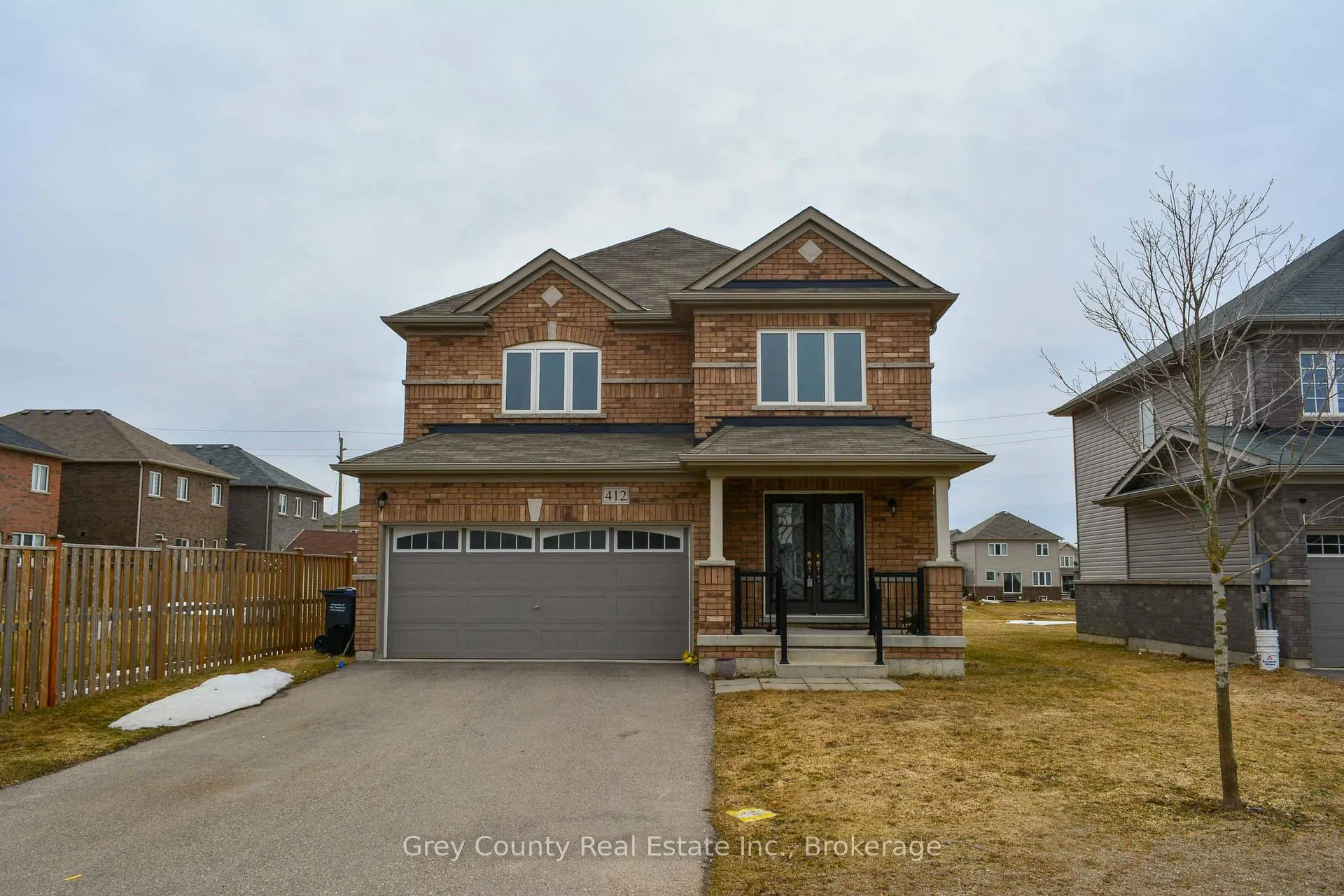 Photo 2 of 412 Hagan Street E, Southgate — HOMEH