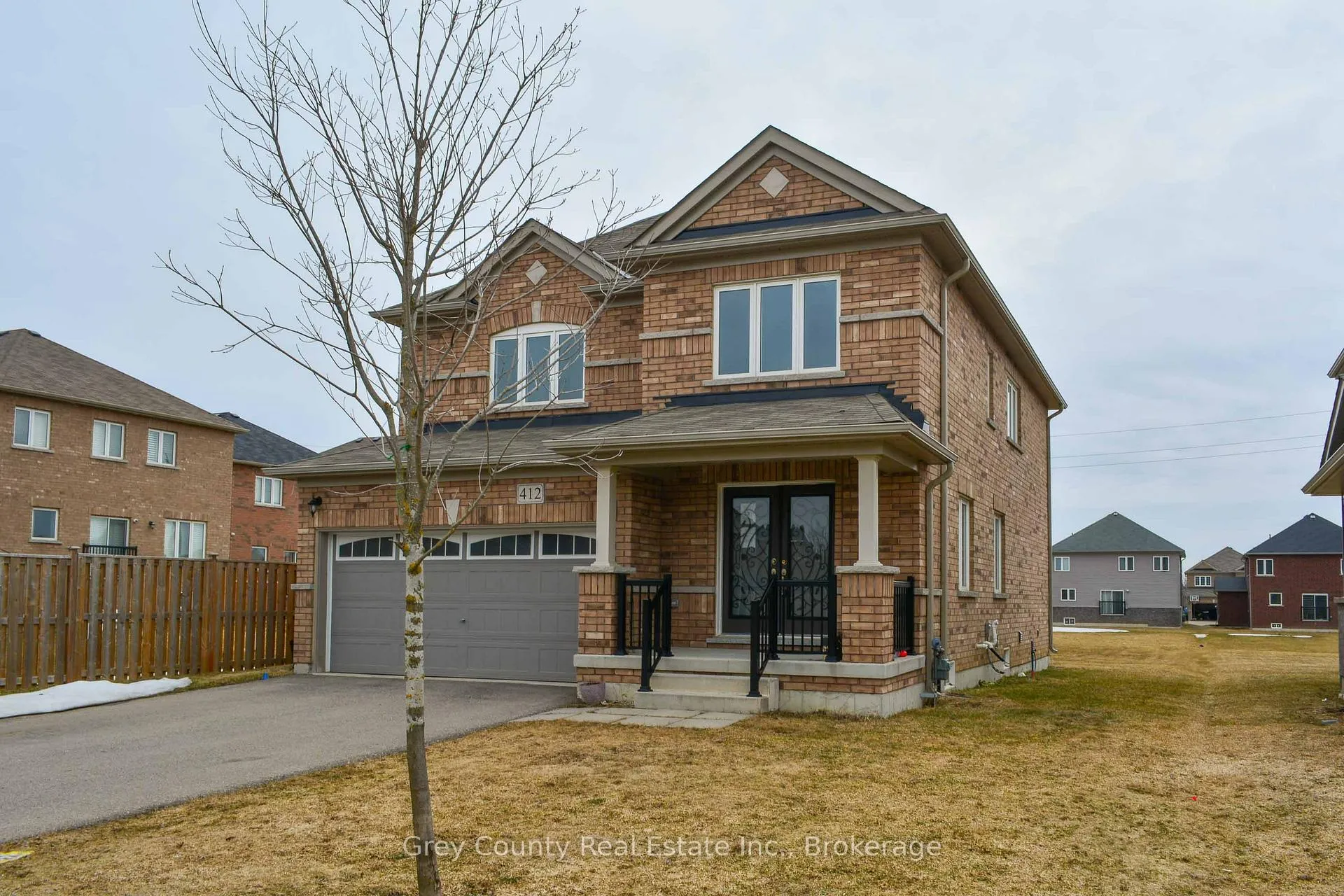Photo 3 of 412 Hagan Street E, Southgate — HOMEH