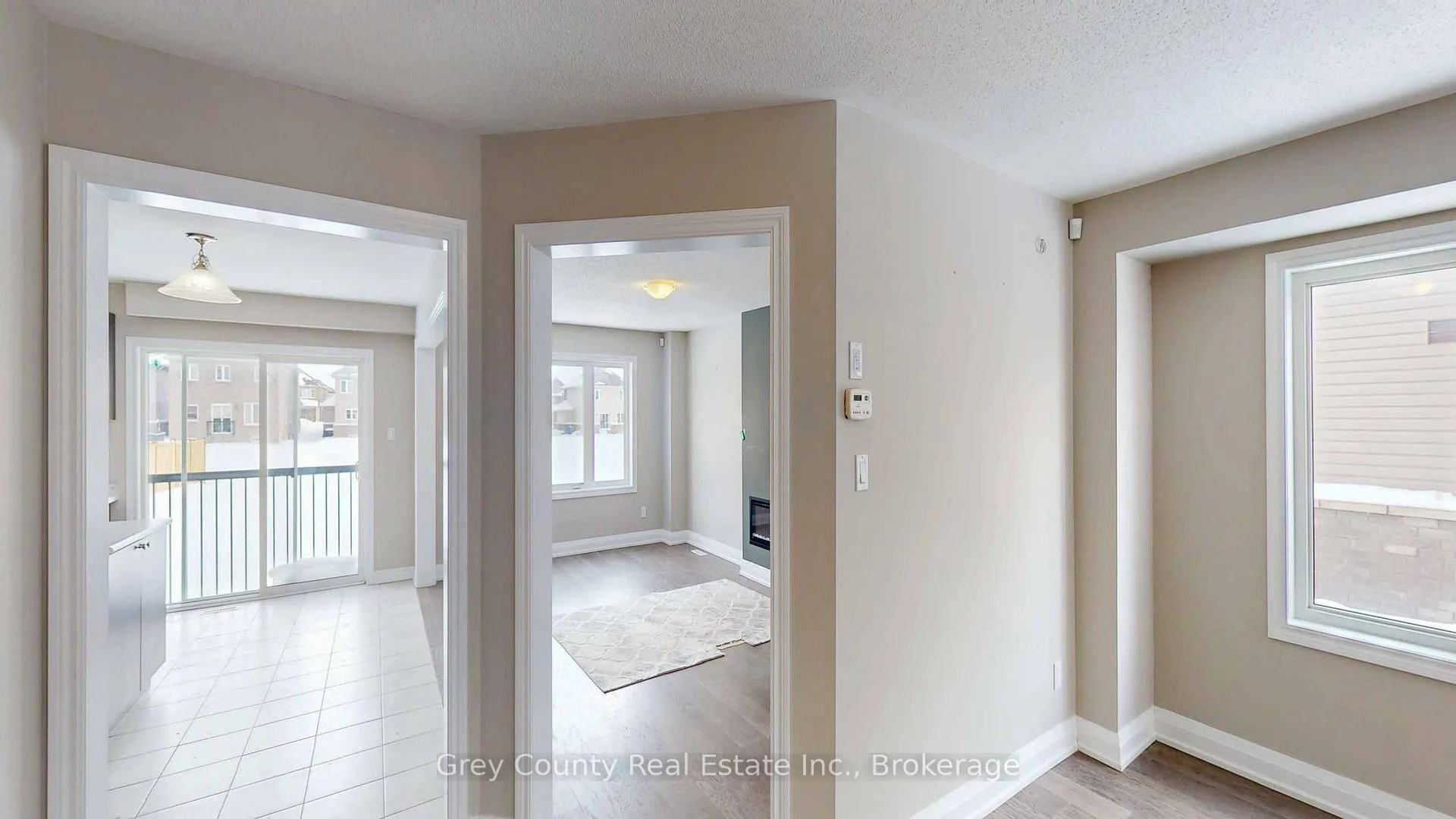 Photo 14 of 412 Hagan Street E, Southgate — HOMEH