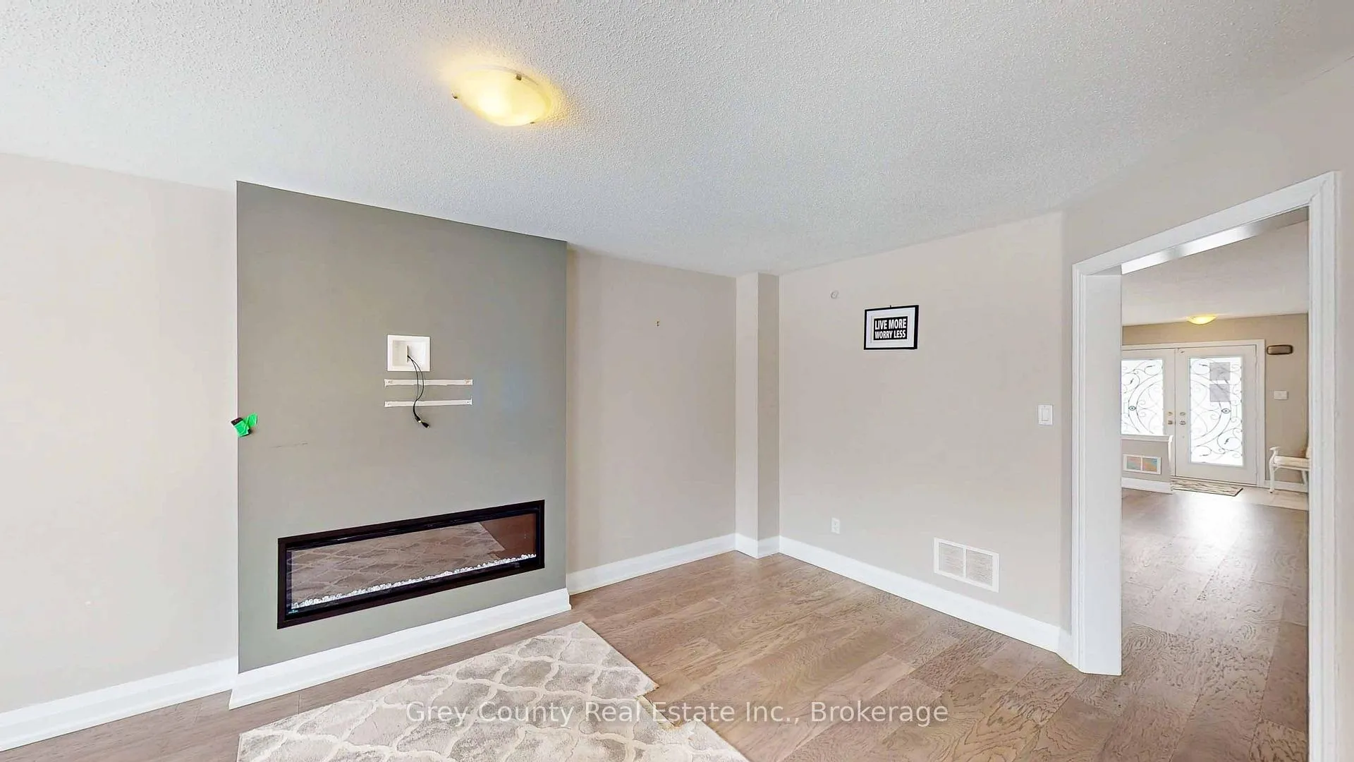 Photo 16 of 412 Hagan Street E, Southgate — HOMEH