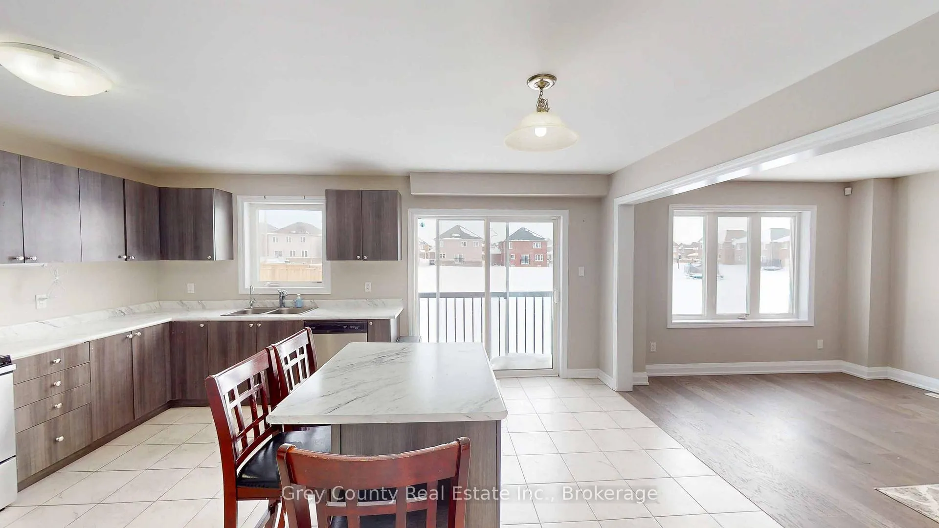 Photo 22 of 412 Hagan Street E, Southgate — HOMEH