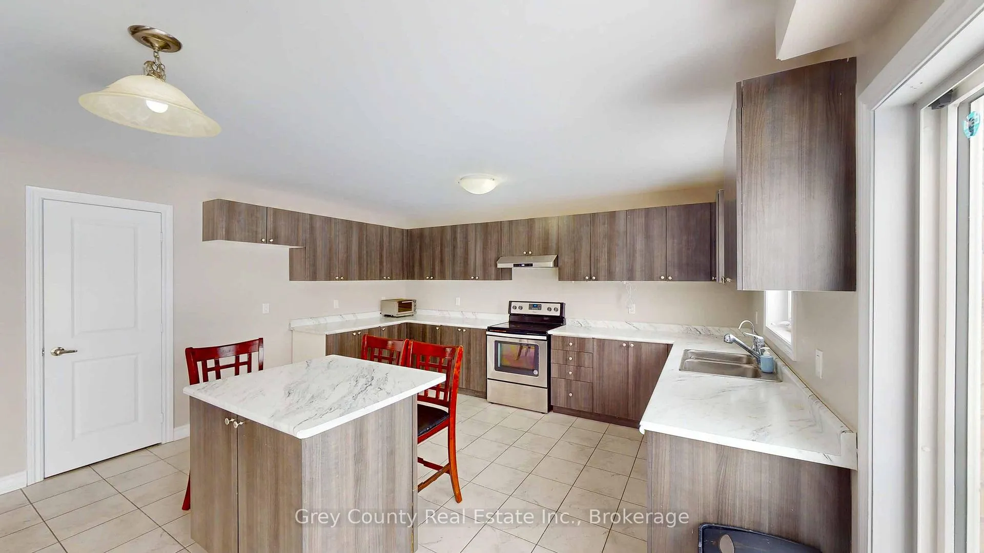 Photo 28 of 412 Hagan Street E, Southgate — HOMEH