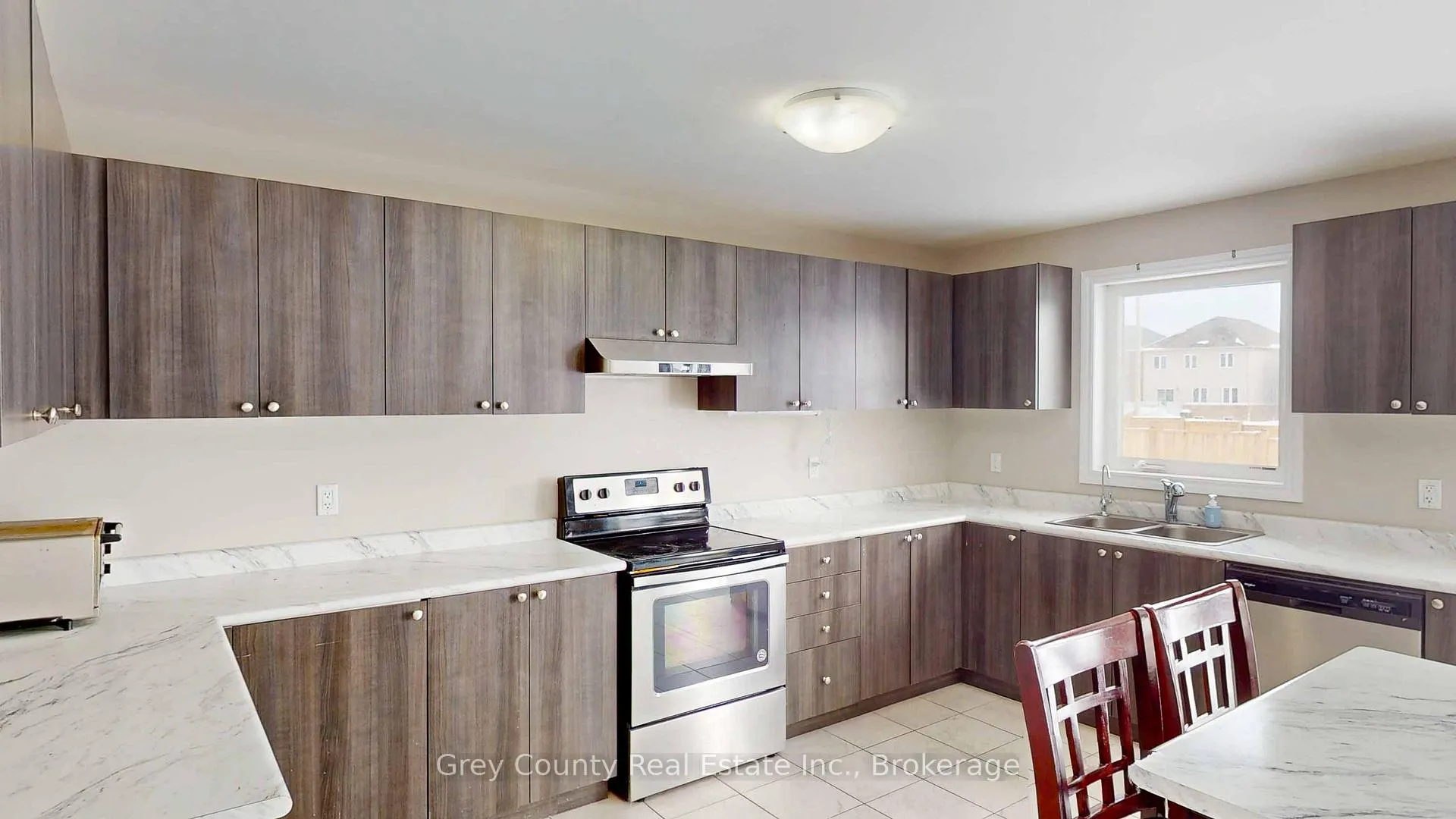 Photo 29 of 412 Hagan Street E, Southgate — HOMEH