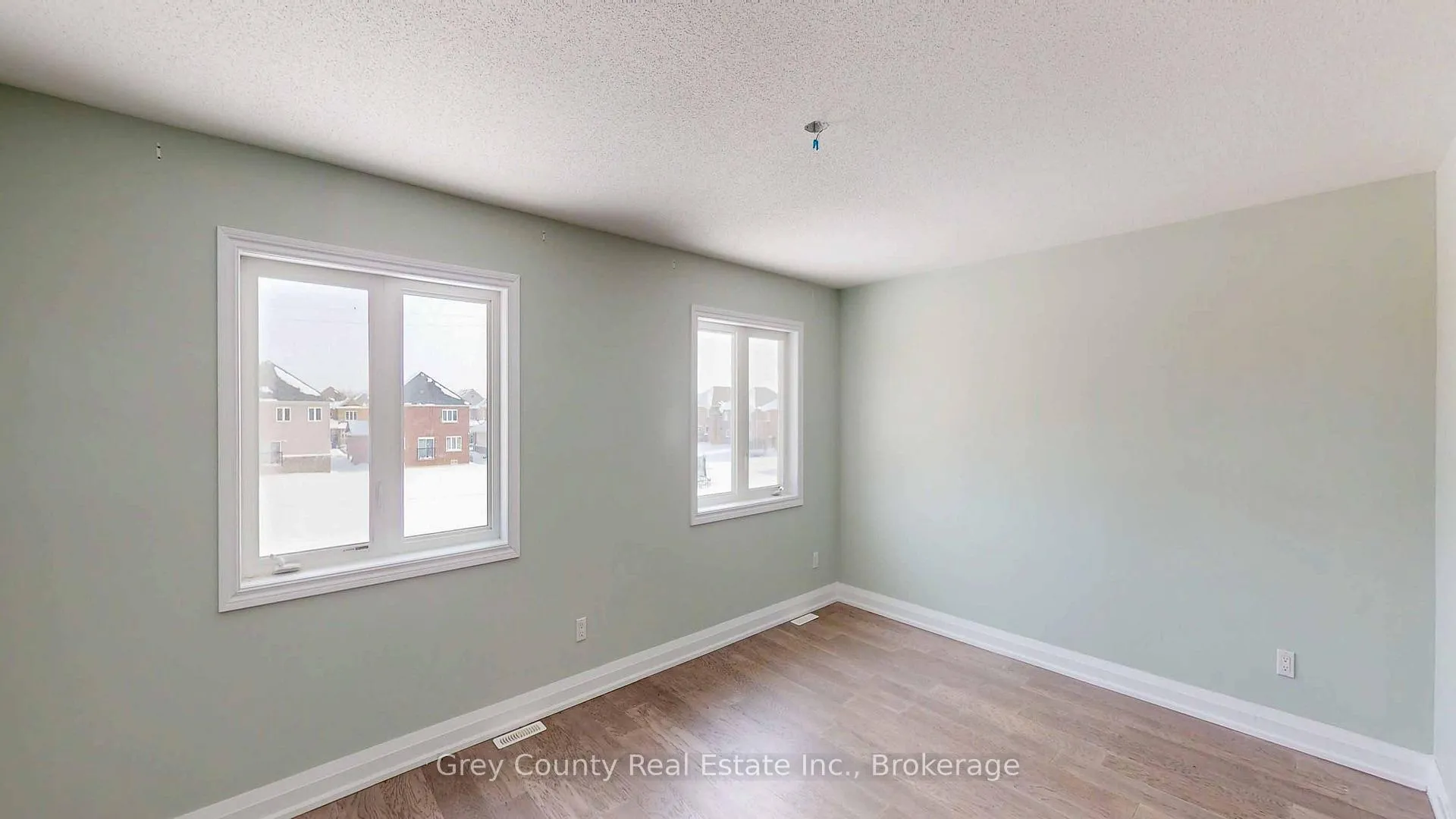 Photo 38 of 412 Hagan Street E, Southgate — HOMEH