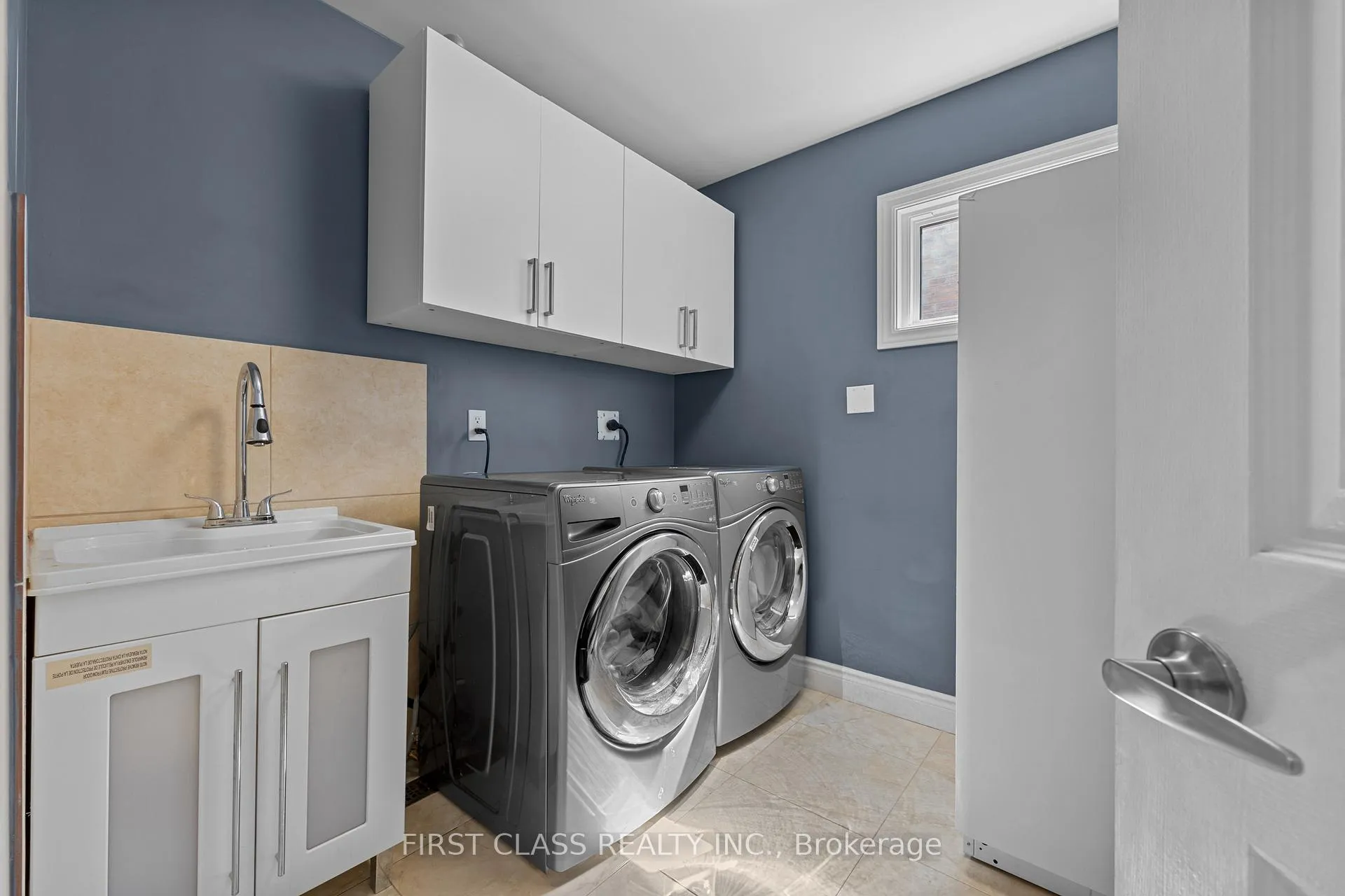 Photo 19 of 24 Brookland Avenue, Aurora, Aurora Highlands — HOMEH