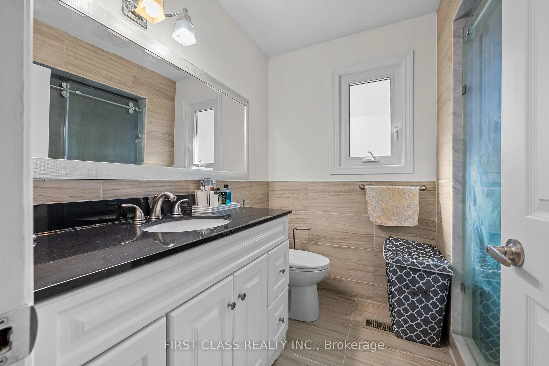 Photo 24 of 24 Brookland Avenue, Aurora, Aurora Highlands — HOMEH