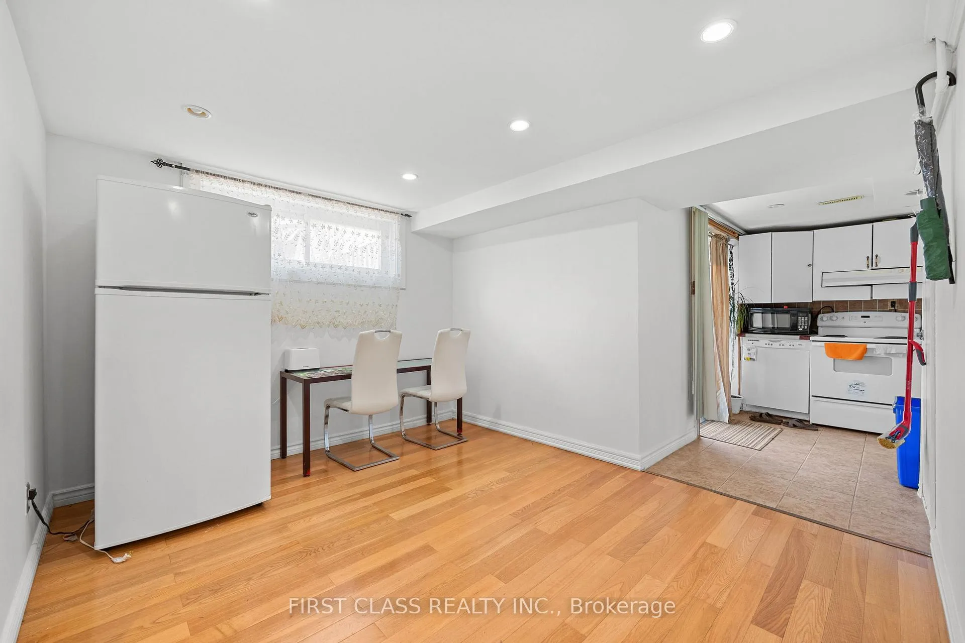 Photo 31 of 24 Brookland Avenue, Aurora, Aurora Highlands — HOMEH