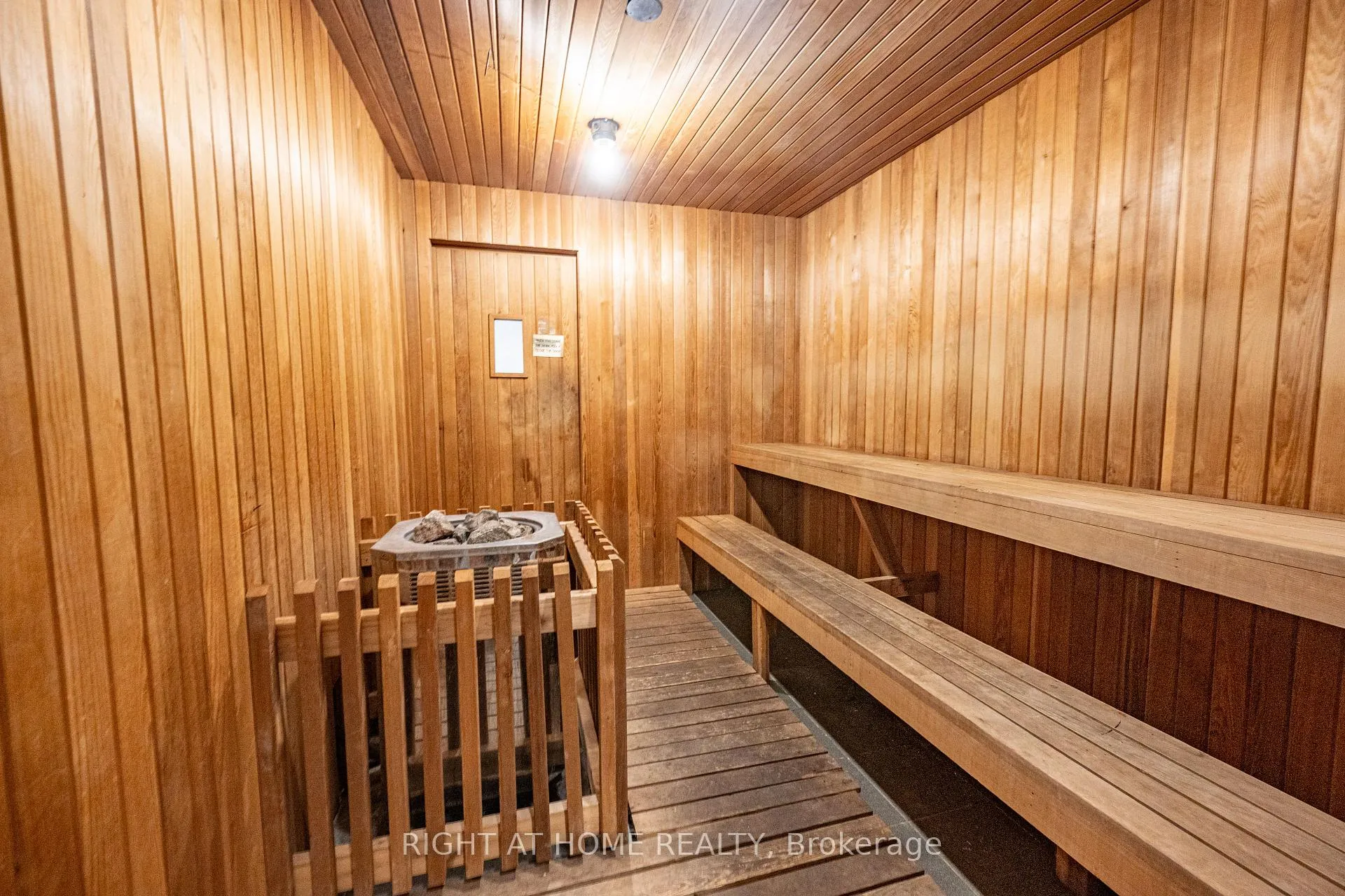 Photo 9 of Unit 802, 555 Yonge Street, Toronto, Church-Yonge Corridor — HOMEH
