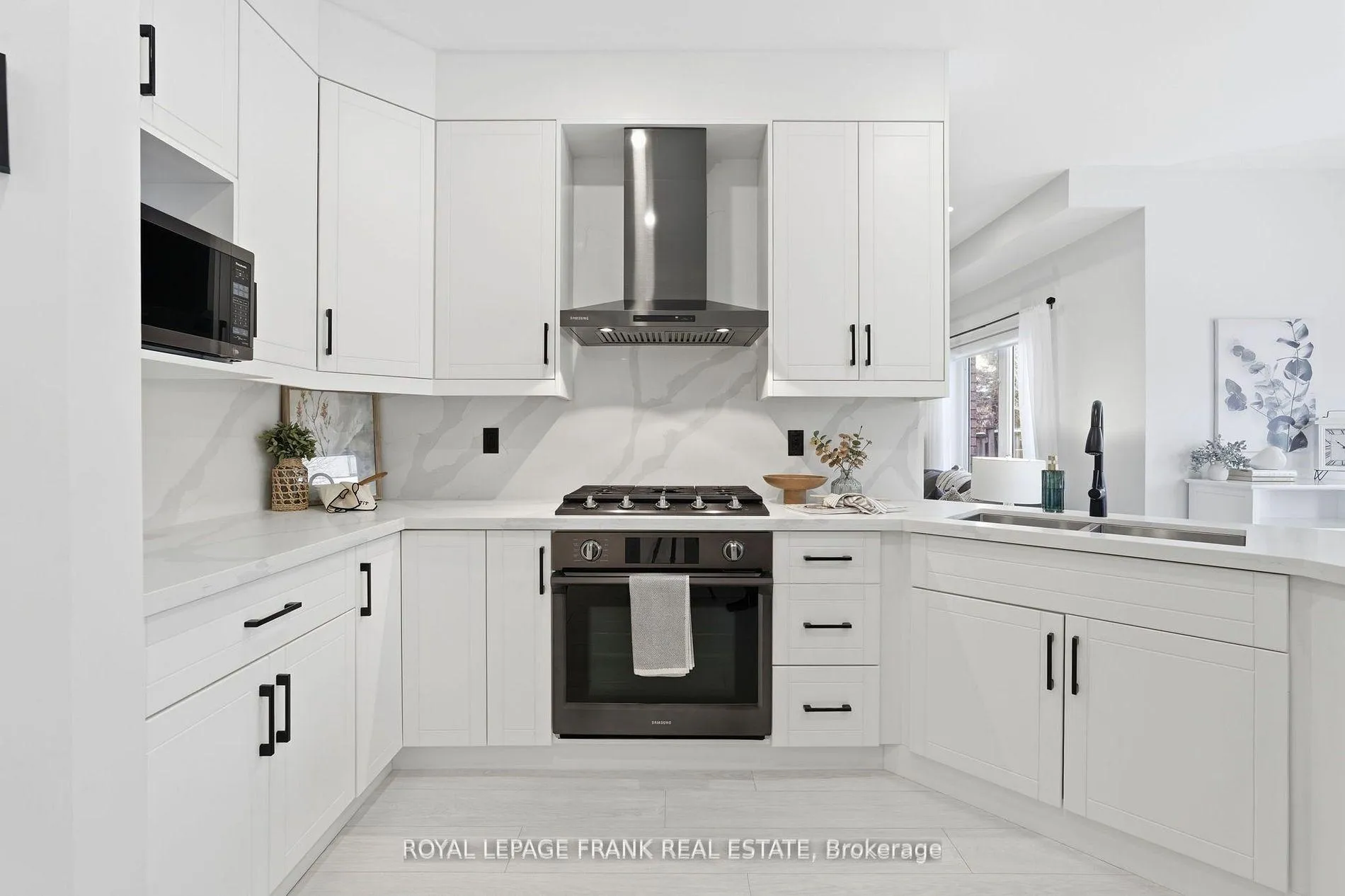Photo 14 of 57 Rosena Lane, Uxbridge — HOMEH