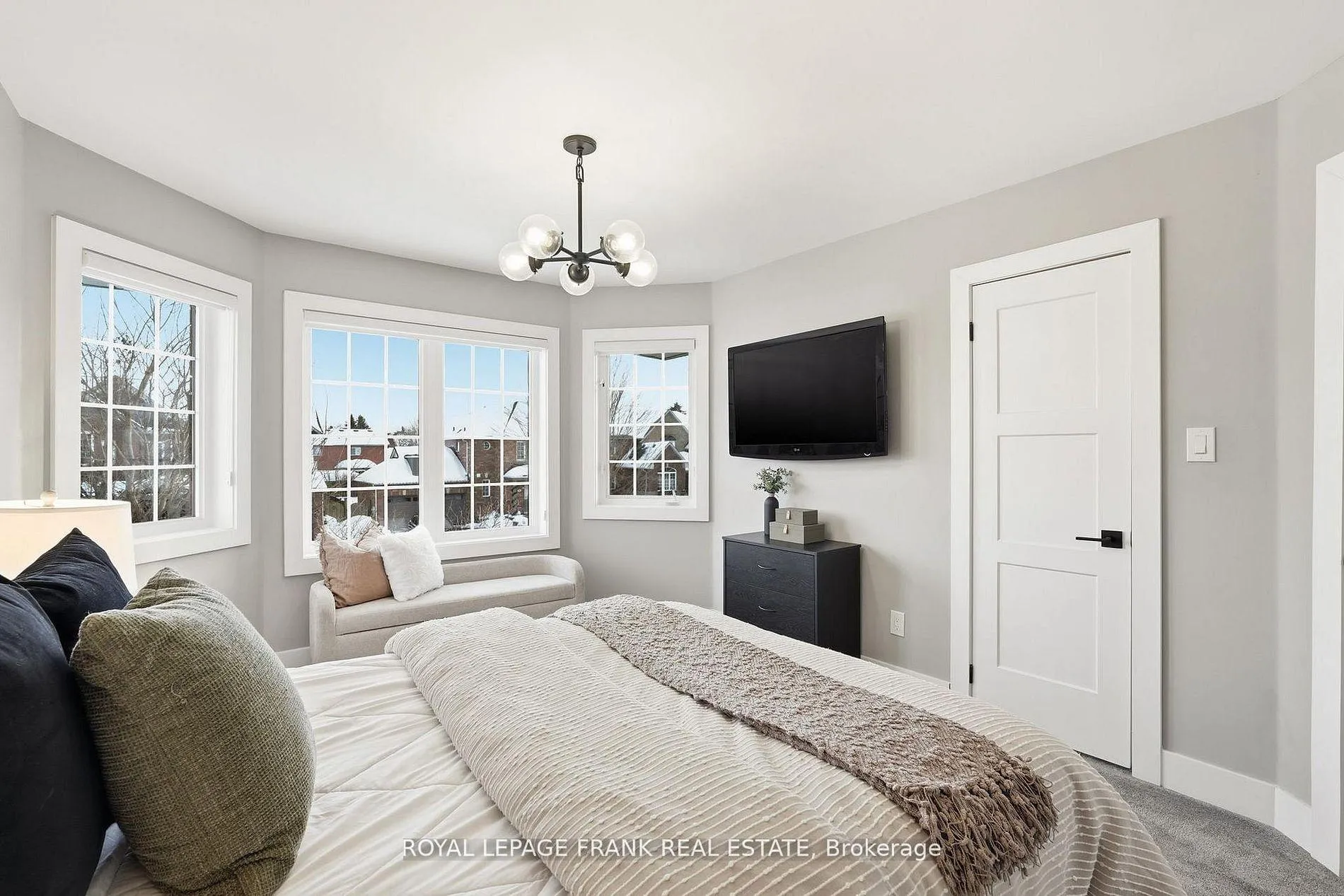 Photo 32 of 57 Rosena Lane, Uxbridge — HOMEH
