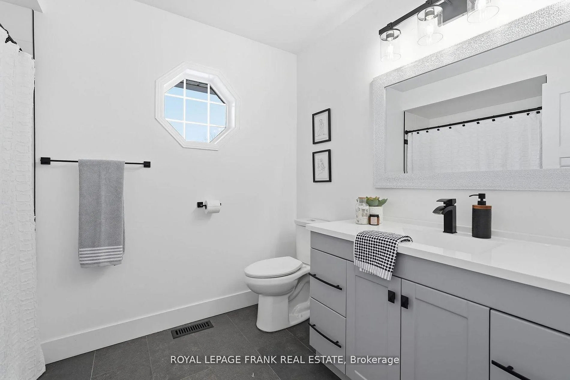 Photo 35 of 57 Rosena Lane, Uxbridge — HOMEH