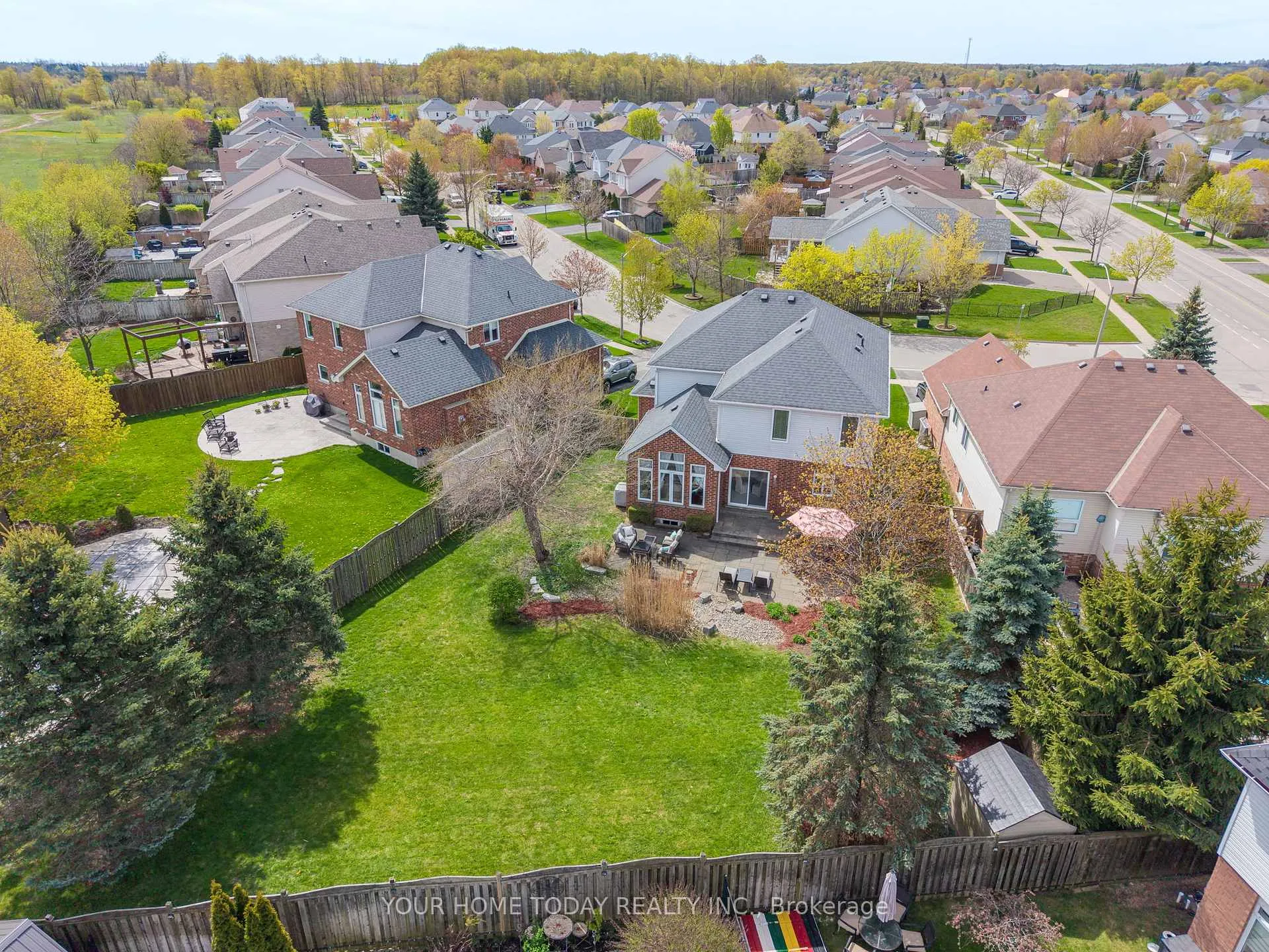 Photo 3 of 3 Nelles Street, Halton Hills, Acton — HOMEH