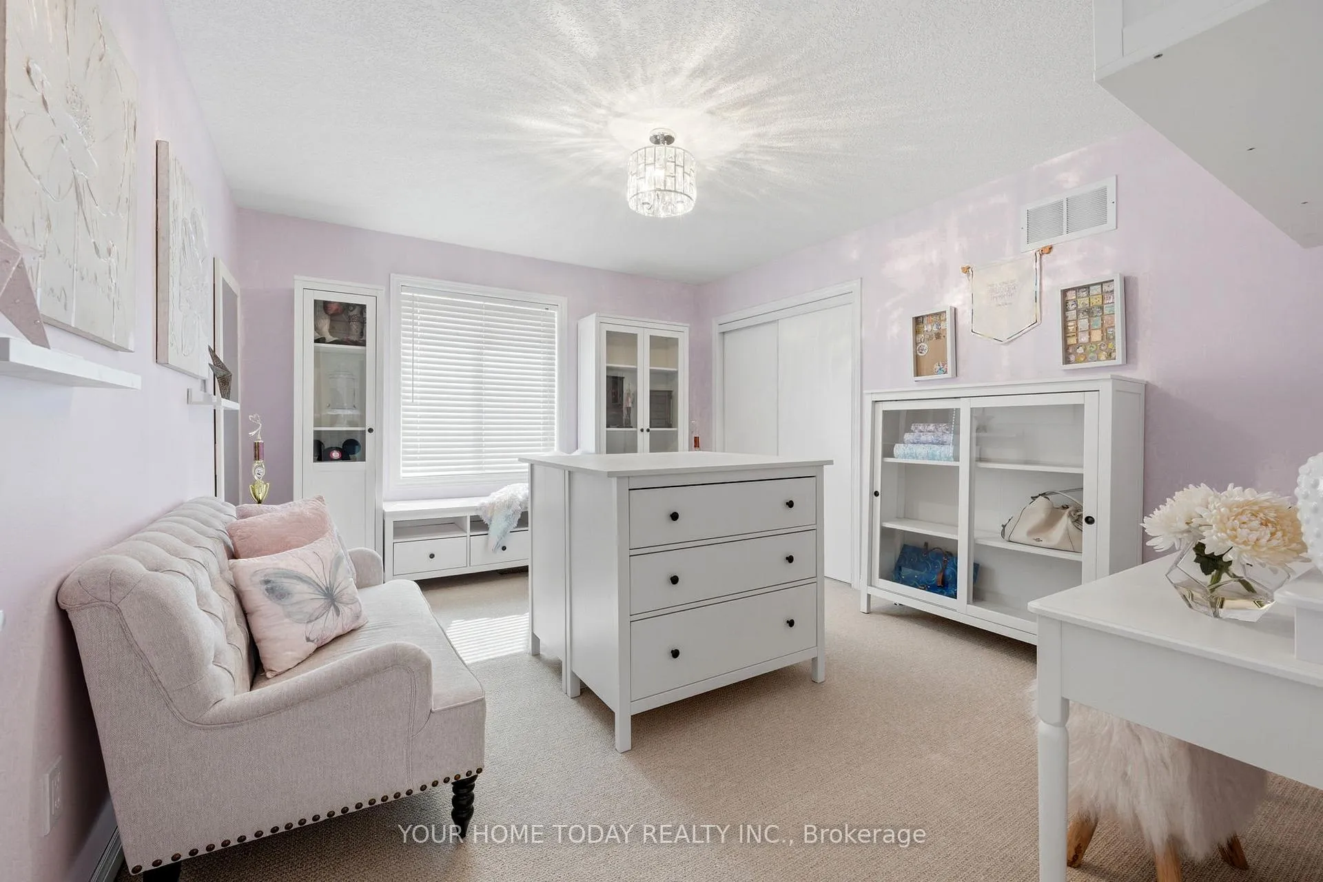 Photo 24 of 3 Nelles Street, Halton Hills, Acton — HOMEH