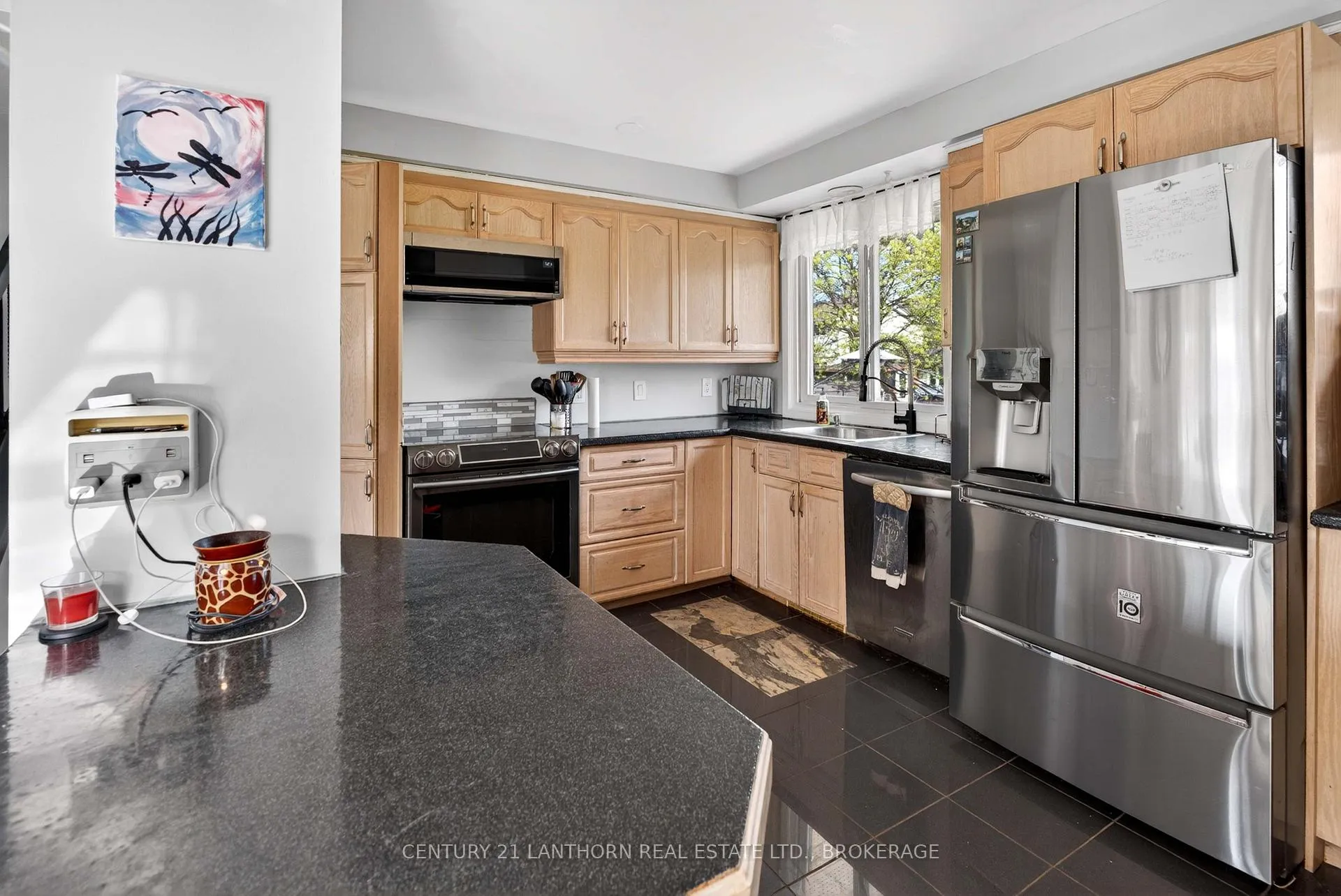 Photo 11 of 43 Mortensen Drive, Loyalist, Amherstview — HOMEH