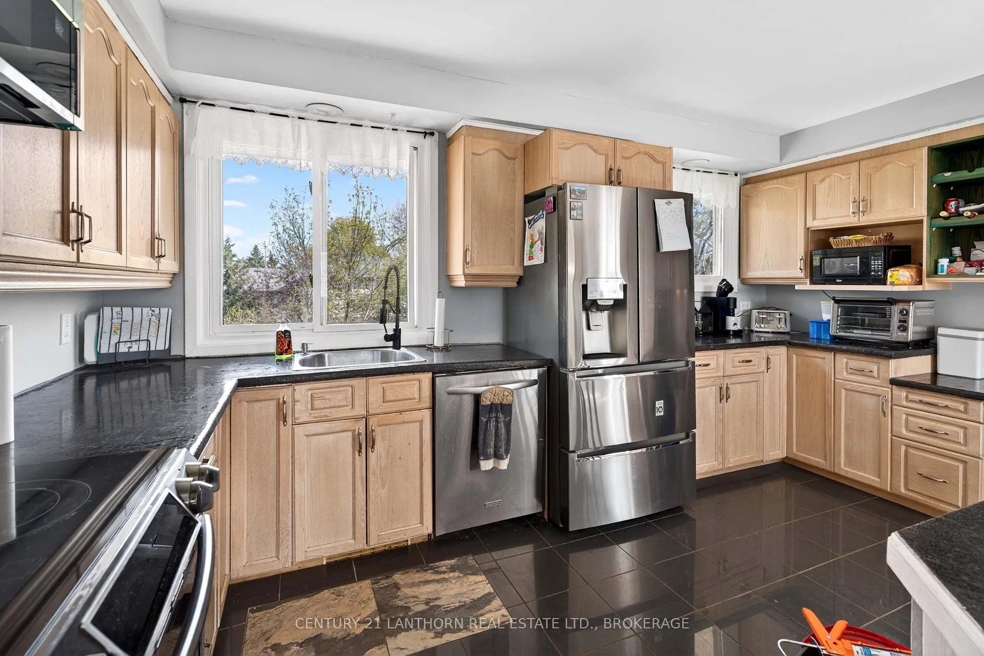 Photo 14 of 43 Mortensen Drive, Loyalist, Amherstview — HOMEH