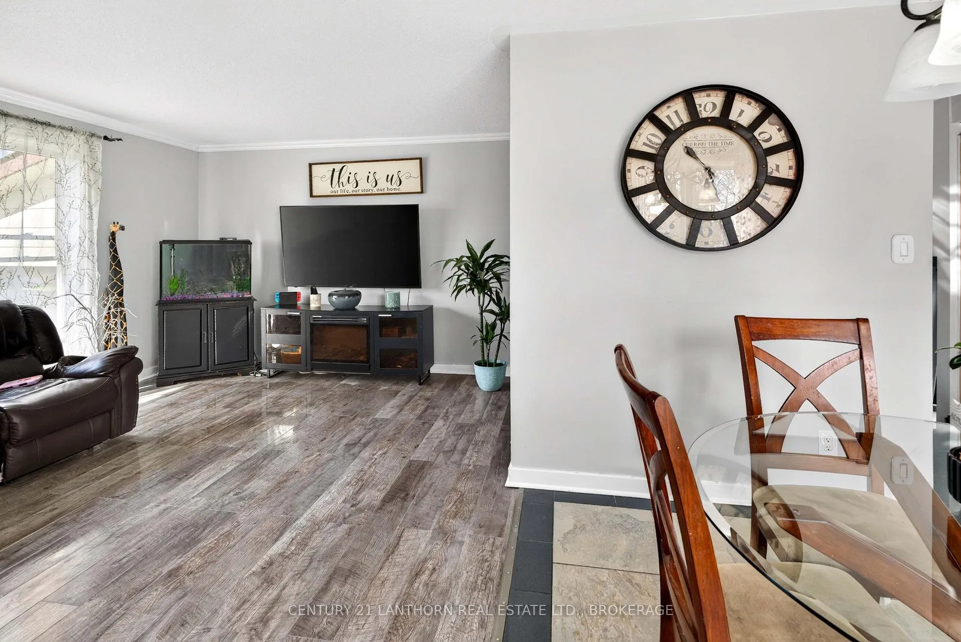 Photo 16 of 43 Mortensen Drive, Loyalist, Amherstview — HOMEH