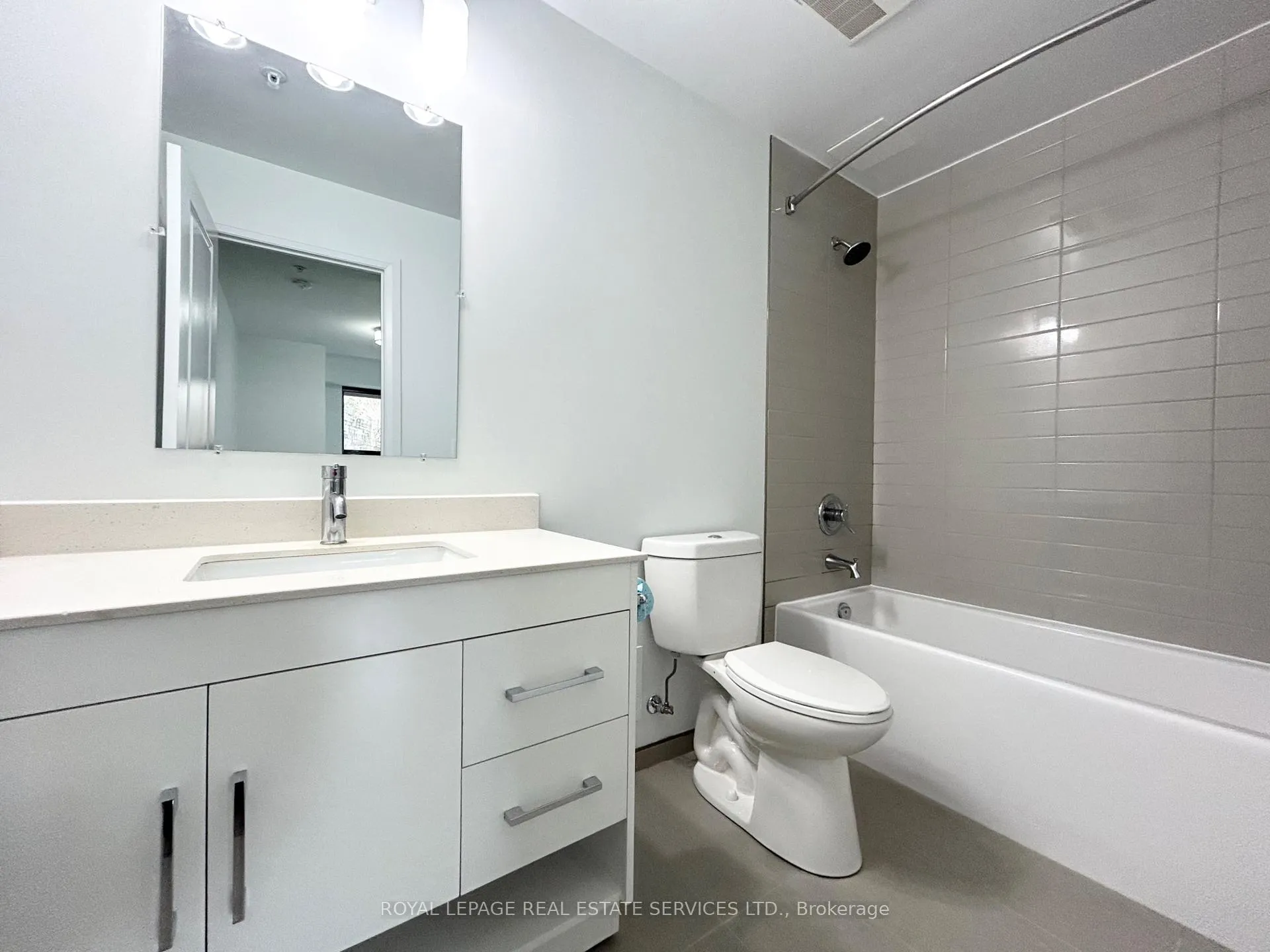 Photo 12 of Unit 101, 460B Belmont Avenue W, Kitchener — HOMEH