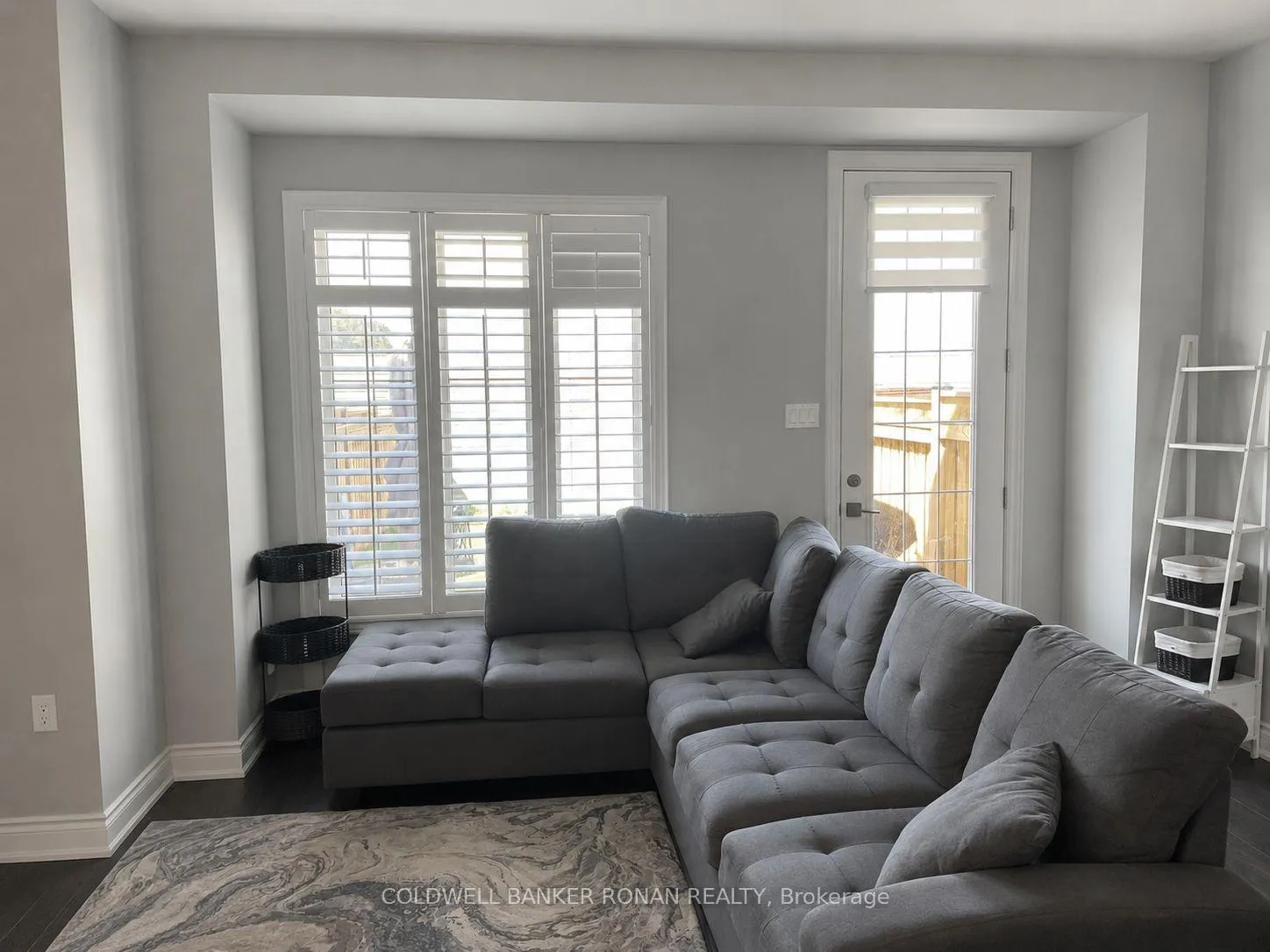 Photo 5 of 153 Walker Boulevard, New Tecumseth, Alliston — HOMEH
