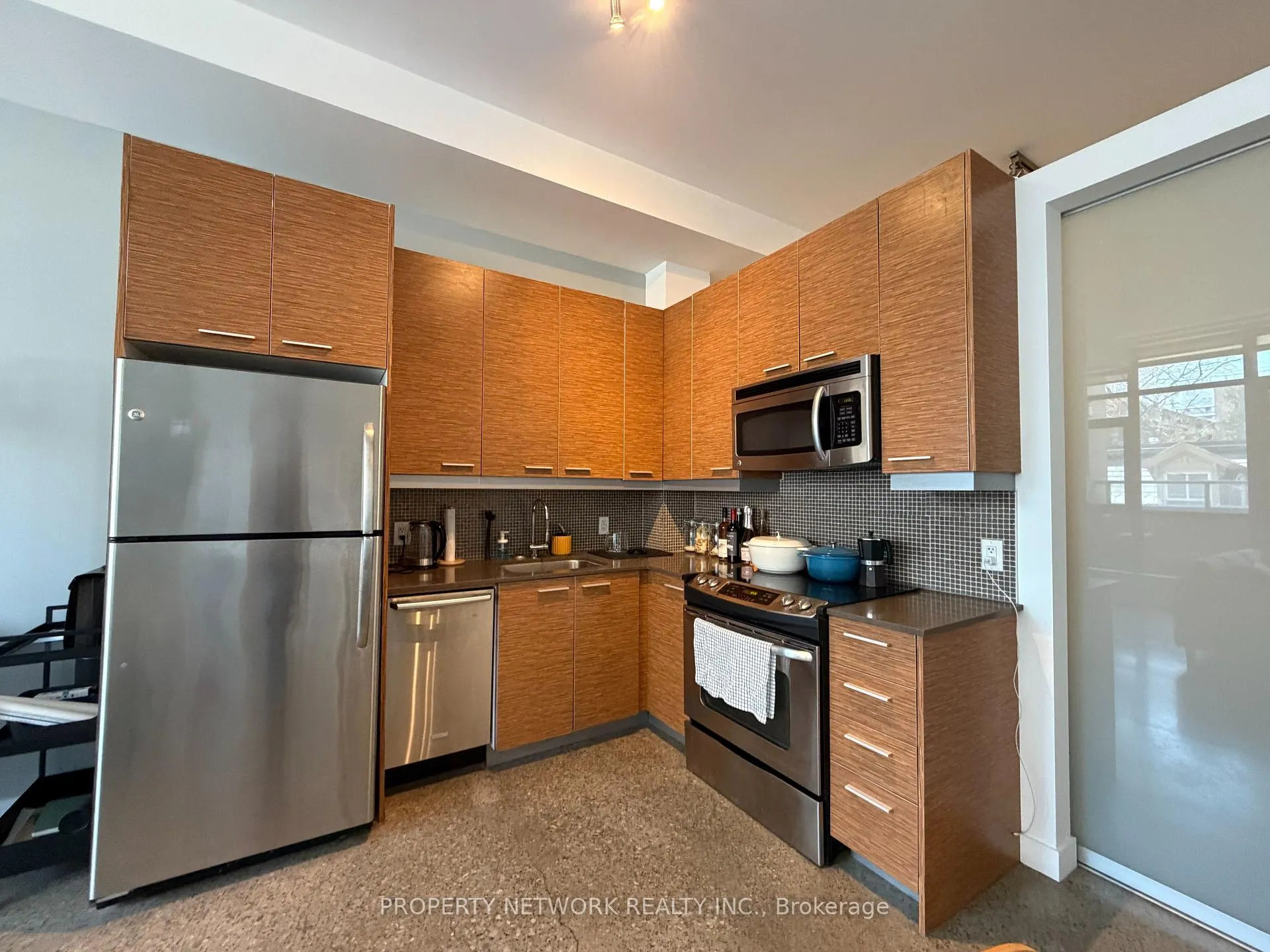 Photo 15 of Unit 201, 549 King Street E, Toronto, Moss Park — HOMEH