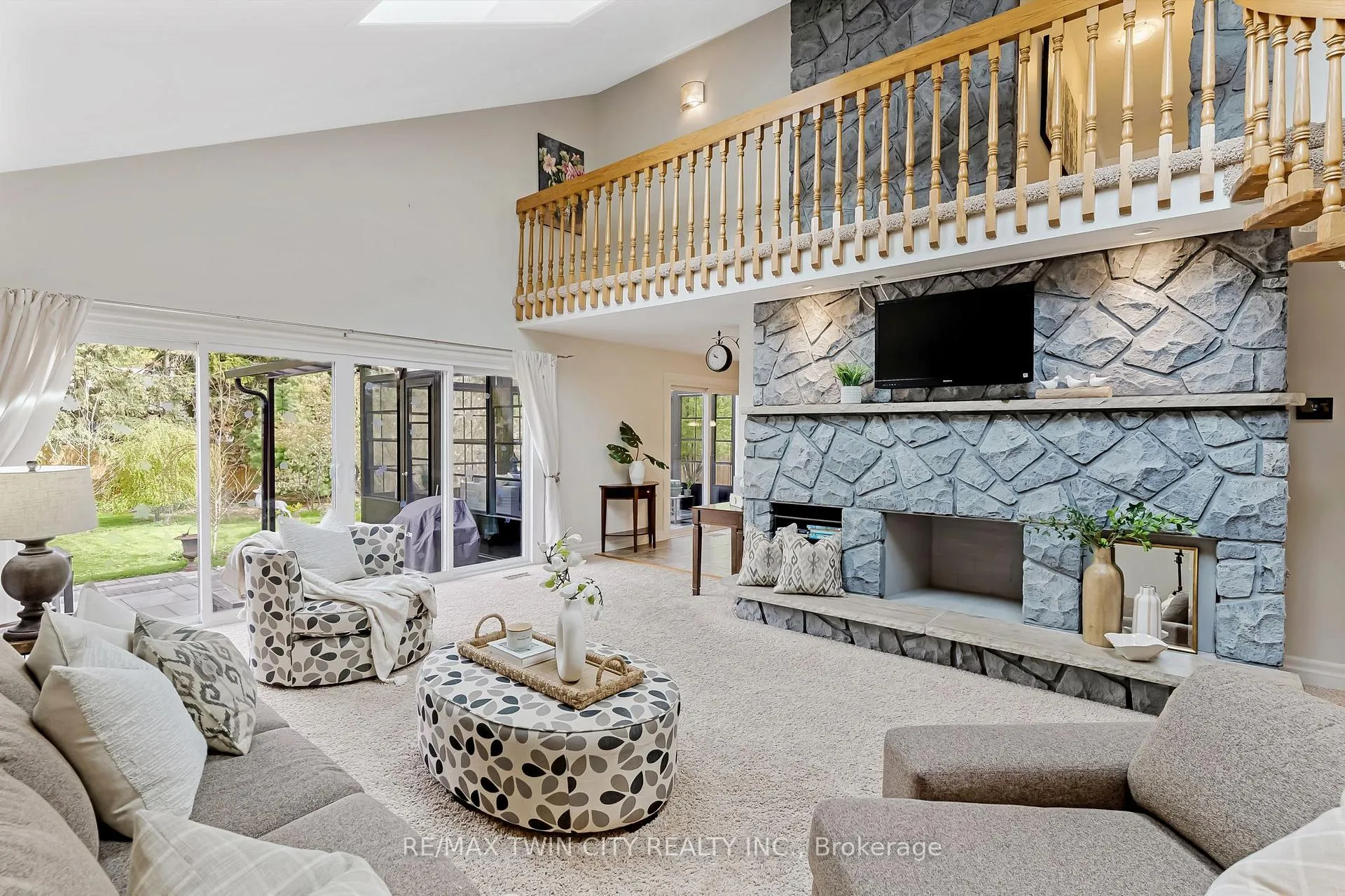 Photo 12 of 286 Normandy Avenue, Waterloo, Colonial Acres — HOMEH