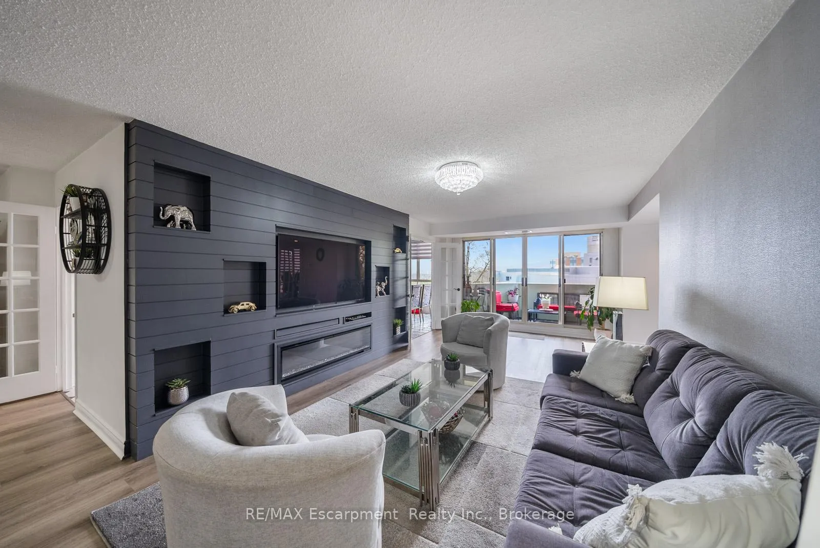 Photo 9 of Unit 301, 1237 North Shore Boulevard E, Burlington, Brant — HOMEH