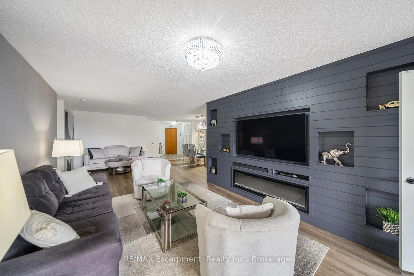 Photo 10 of Unit 301, 1237 North Shore Boulevard E, Burlington, Brant — HOMEH