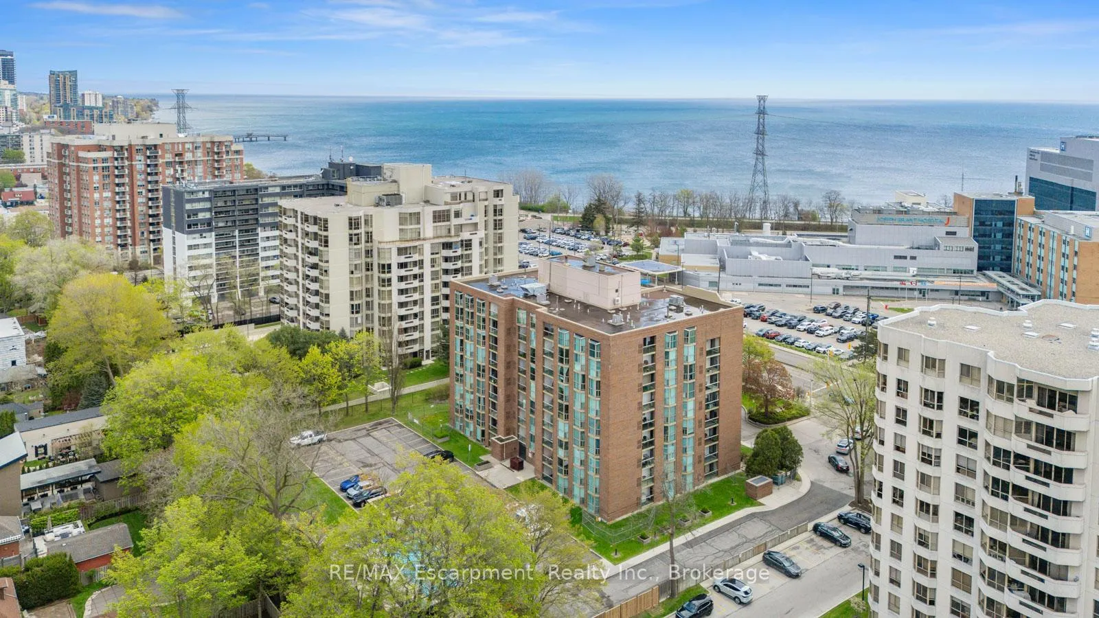 Photo 35 of Unit 301, 1237 North Shore Boulevard E, Burlington, Brant — HOMEH