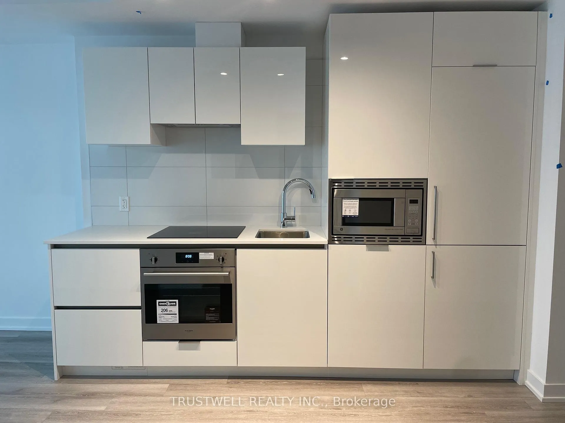 Photo 1 of Unit 923, 230 Simcoe Street, Toronto, Kensington-Chinatown — HOMEH
