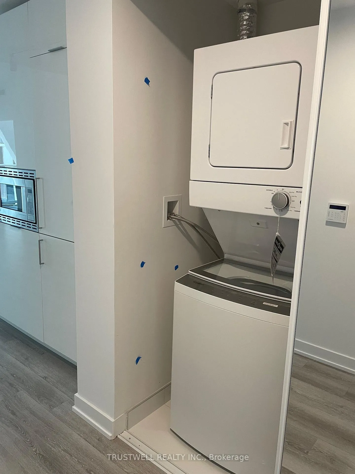 Photo 6 of Unit 923, 230 Simcoe Street, Toronto, Kensington-Chinatown — HOMEH