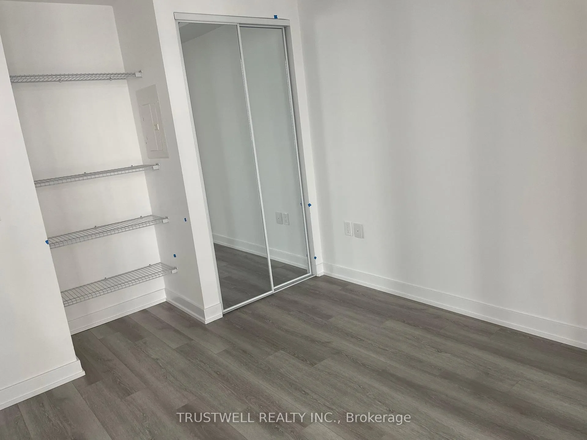 Photo 7 of Unit 923, 230 Simcoe Street, Toronto, Kensington-Chinatown — HOMEH