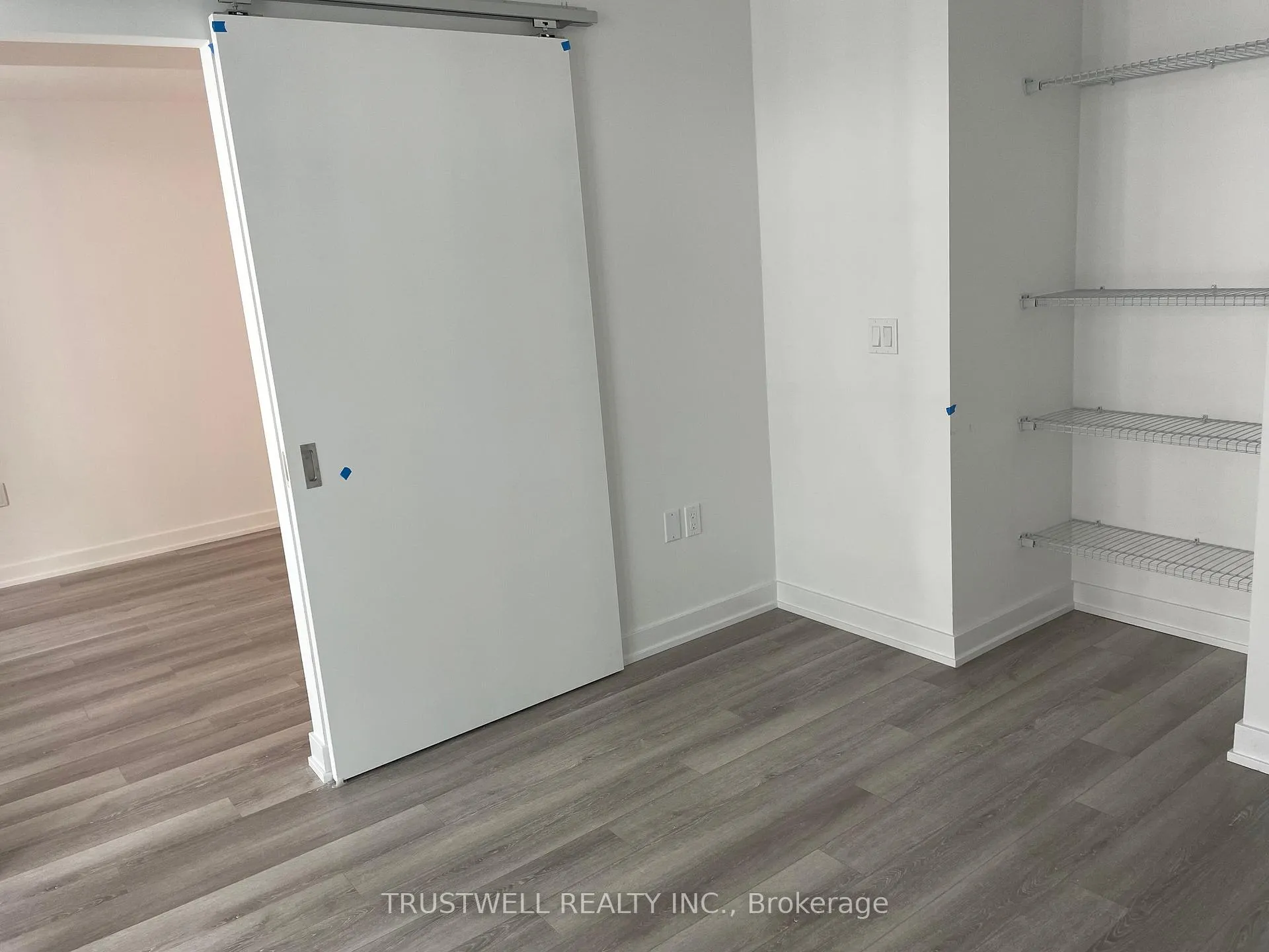 Photo 8 of Unit 923, 230 Simcoe Street, Toronto, Kensington-Chinatown — HOMEH
