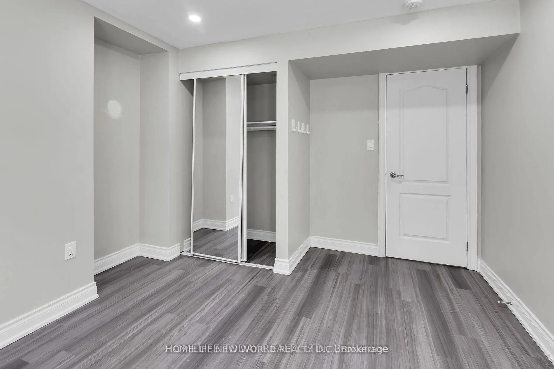 Photo 9 of 265 Bruce Cameron Drive, Clarington, Bowmanville — HOMEH