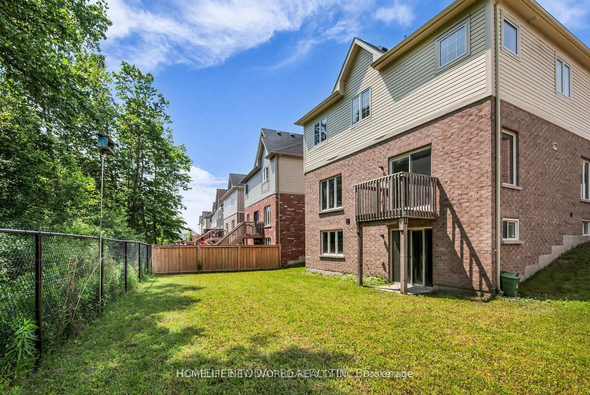 Photo 12 of 265 Bruce Cameron Drive, Clarington, Bowmanville — HOMEH
