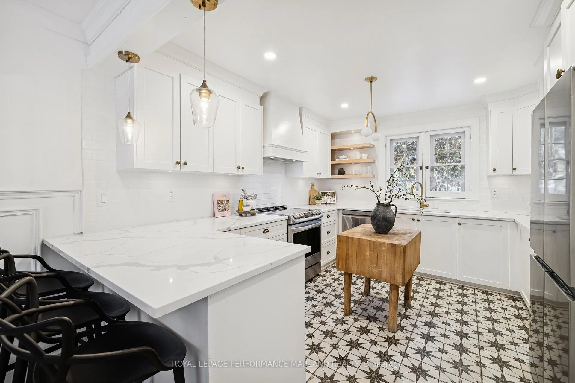 Photo 10 of 186 Aylmer Avenue, Ottawa, Old Ottawa South — HOMEH