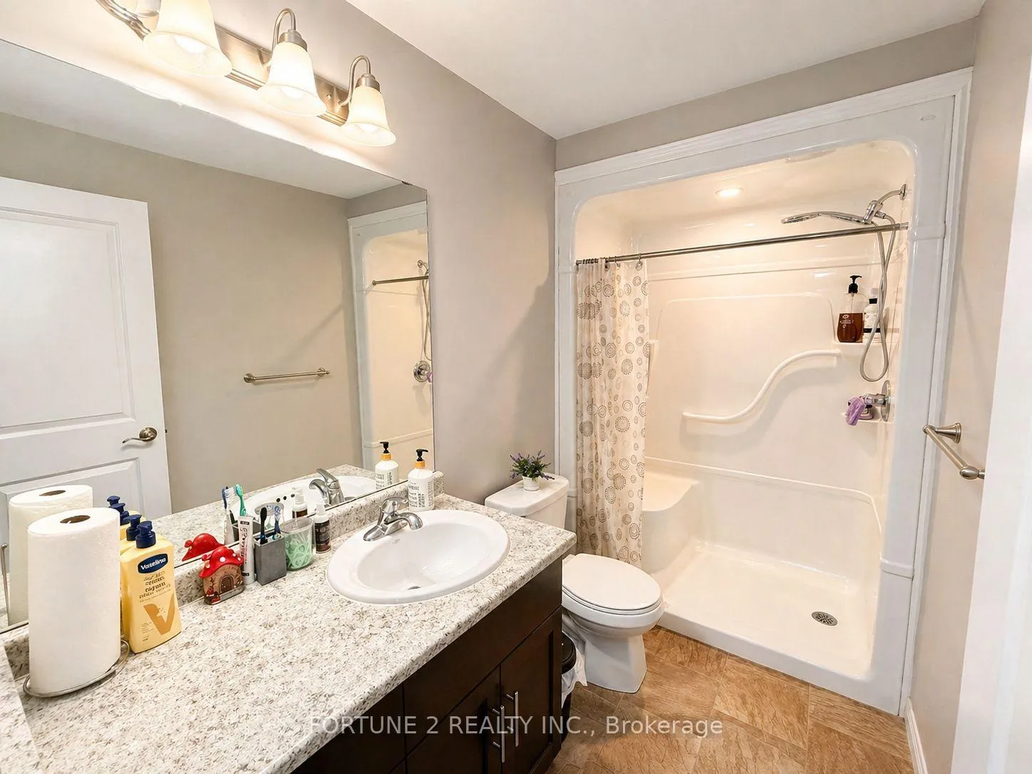 Photo 12 of 78 Nicoles Trail, Thames Centre, Thorndale — HOMEH