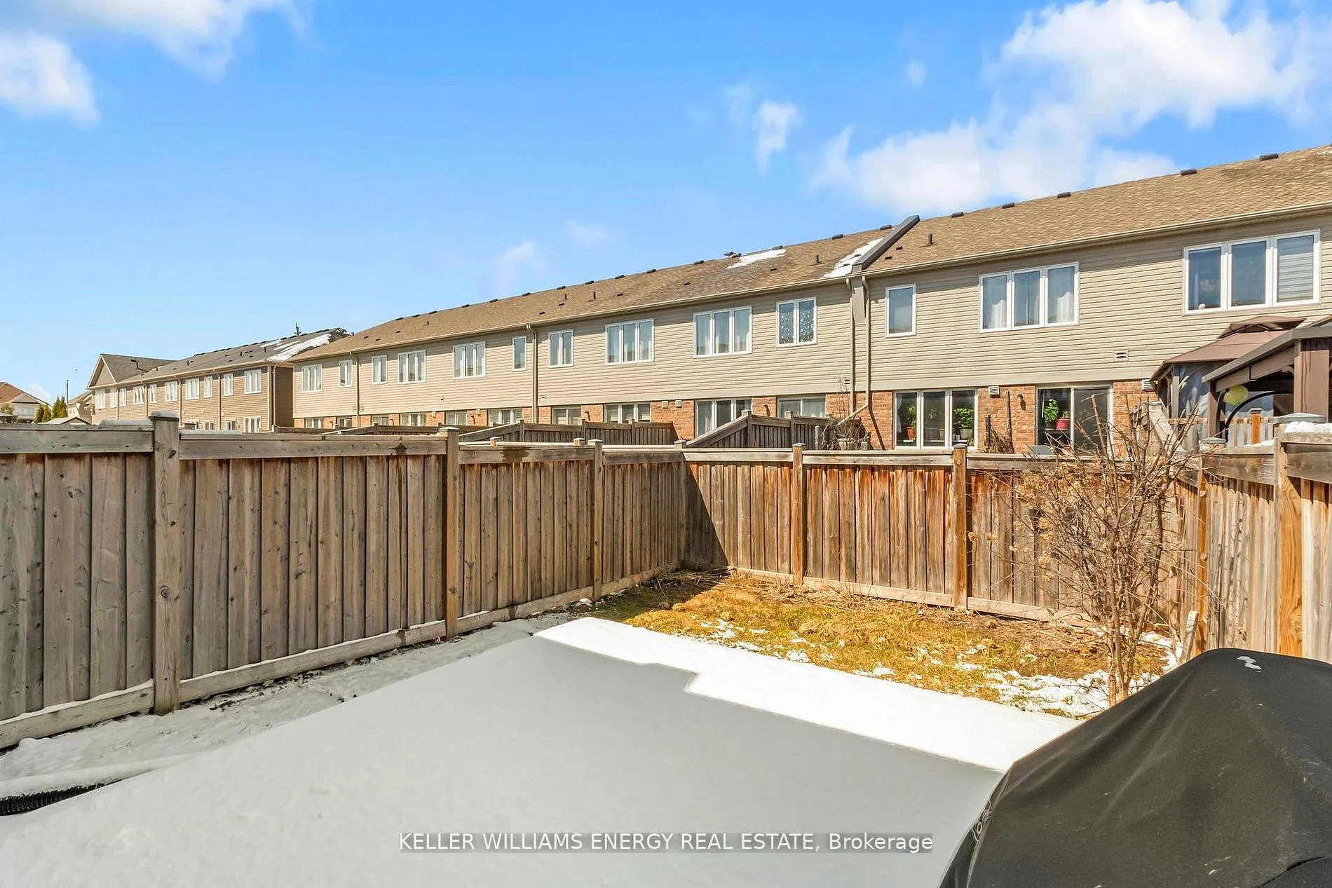 Photo 24 of 33 Tabaret Crescent, Oshawa, Windfields — HOMEH