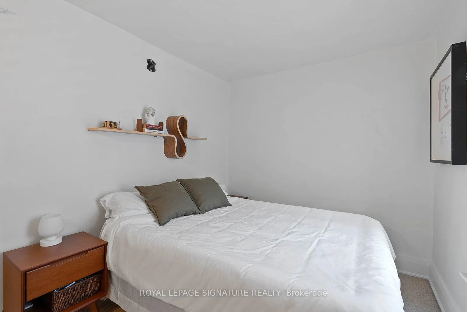 Photo 23 of 55 Kingston Road, Toronto, The Beaches — HOMEH