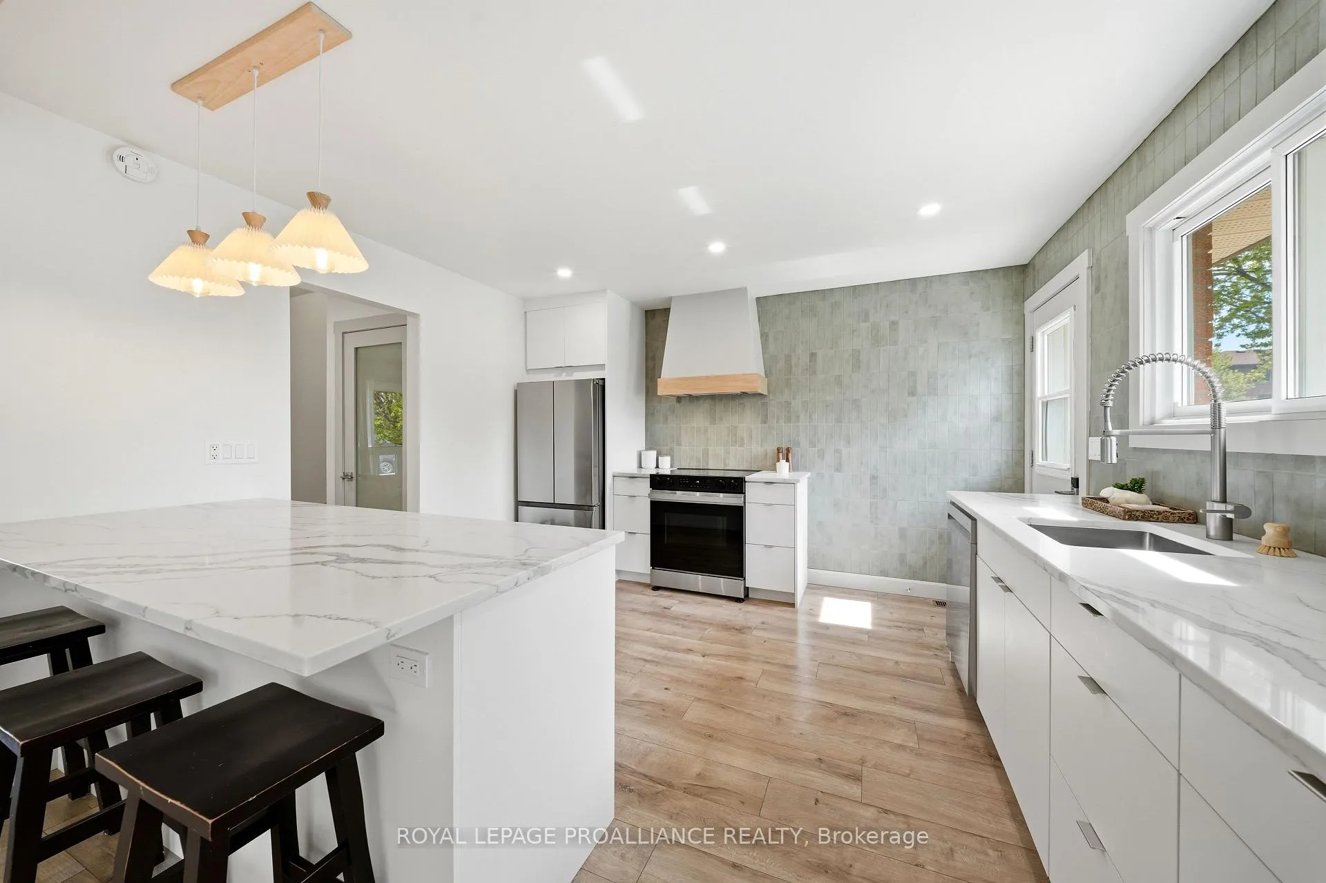 Photo 12 of 18 Alnet Drive, Belleville, Belleville Ward — HOMEH
