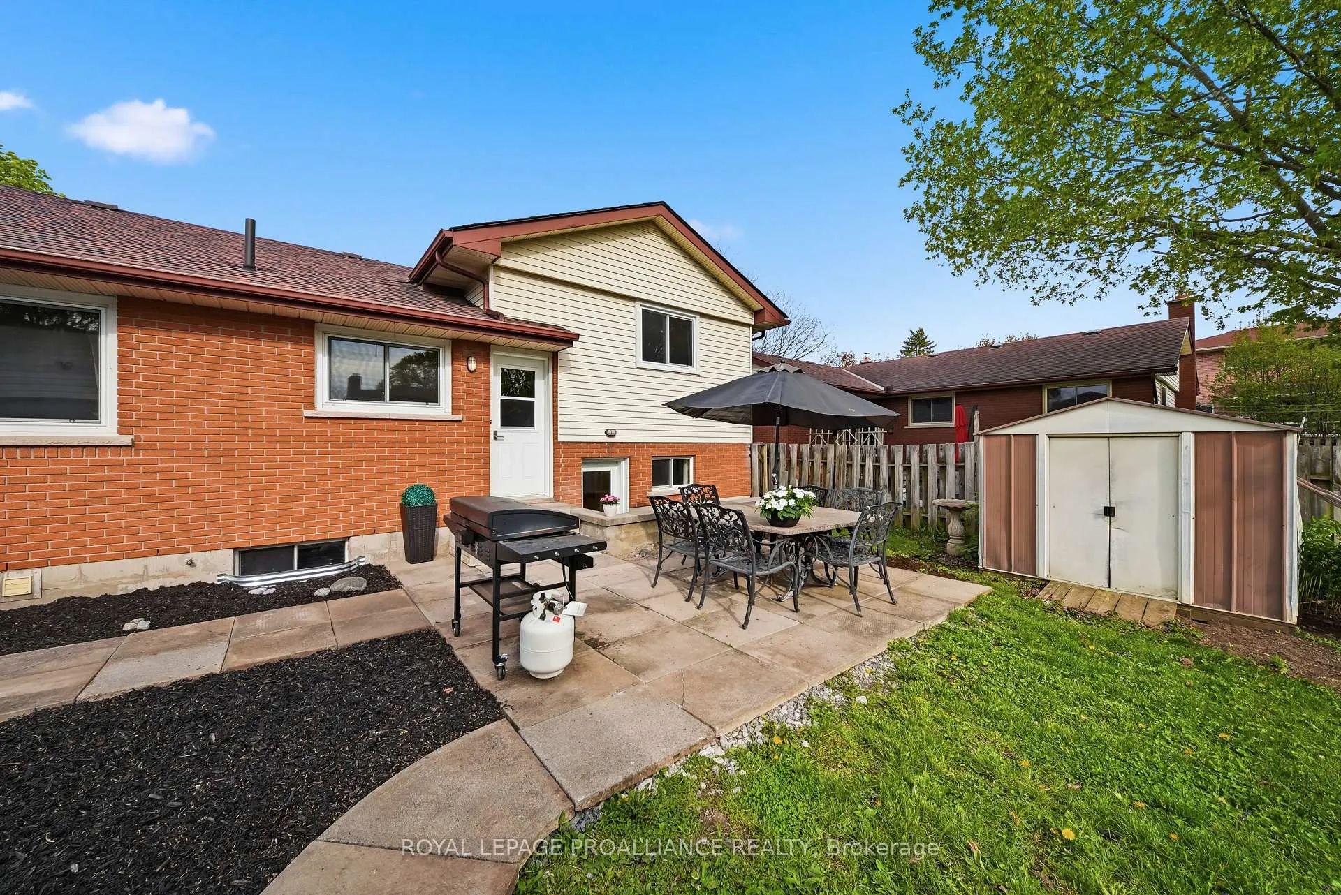 Photo 39 of 18 Alnet Drive, Belleville, Belleville Ward — HOMEH