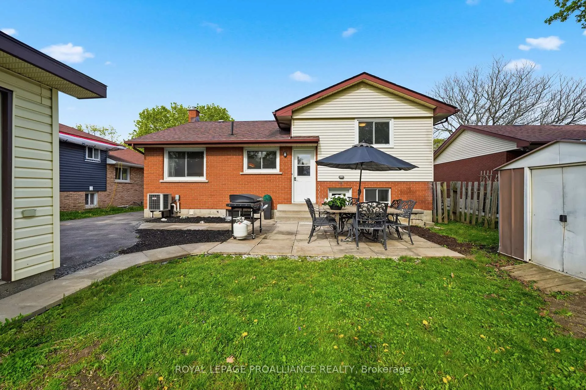 Photo 41 of 18 Alnet Drive, Belleville, Belleville Ward — HOMEH