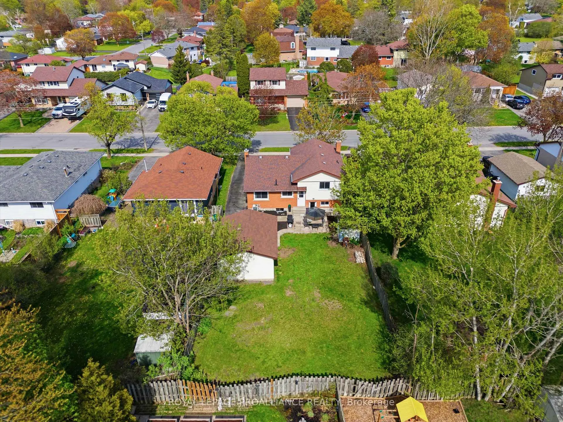 Photo 44 of 18 Alnet Drive, Belleville, Belleville Ward — HOMEH