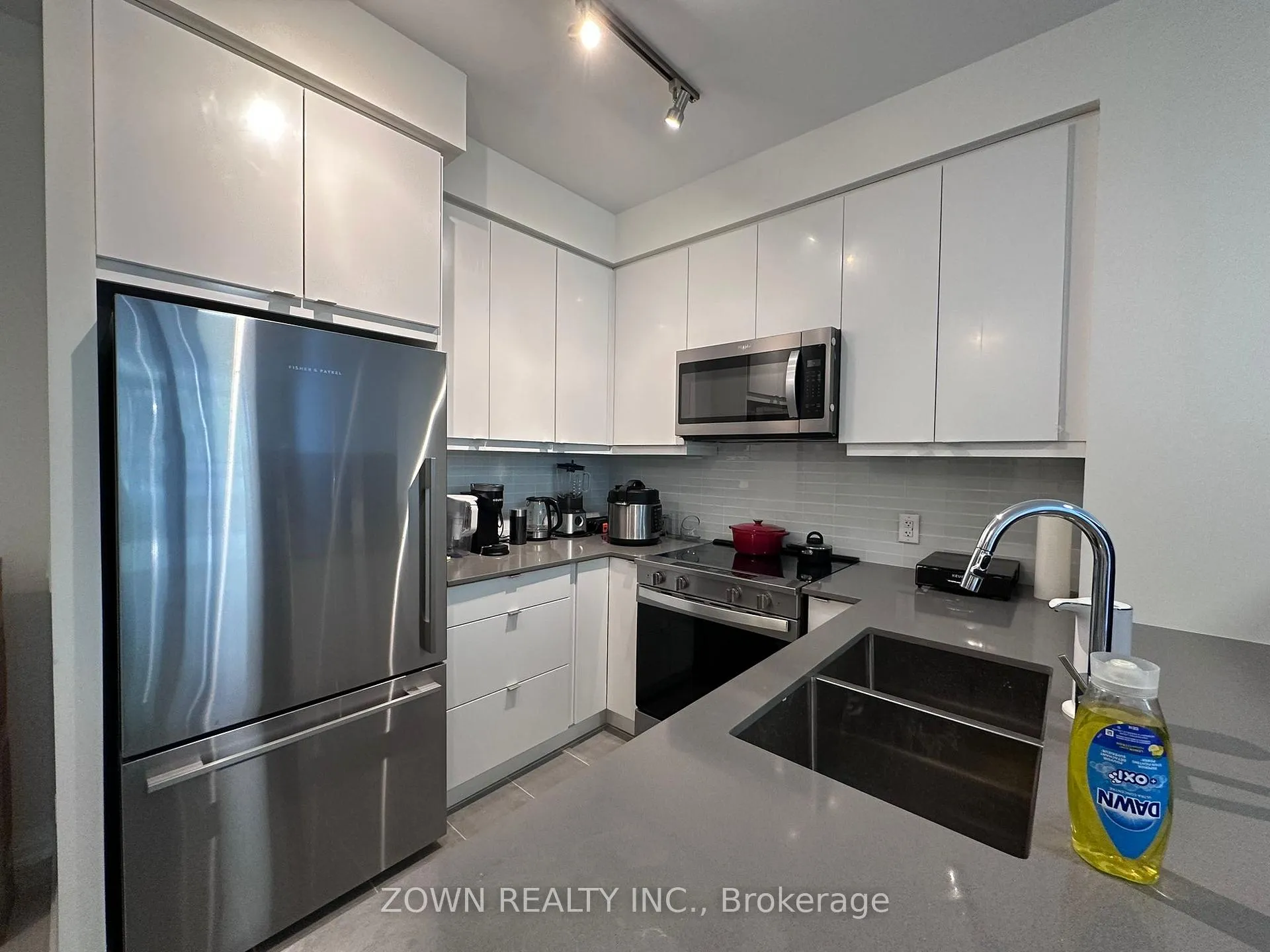 Photo 4 of Unit 225, 3270 Sheppard Avenue E, Scarborough, Tam O'Shanter-Sullivan — HOMEH