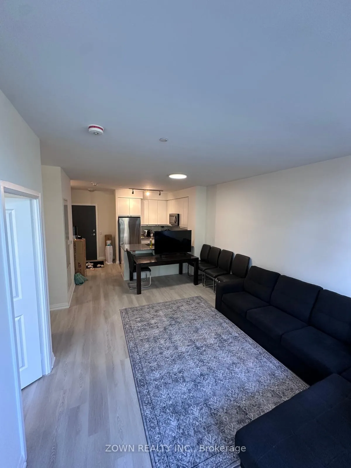 Photo 5 of Unit 225, 3270 Sheppard Avenue E, Scarborough, Tam O'Shanter-Sullivan — HOMEH