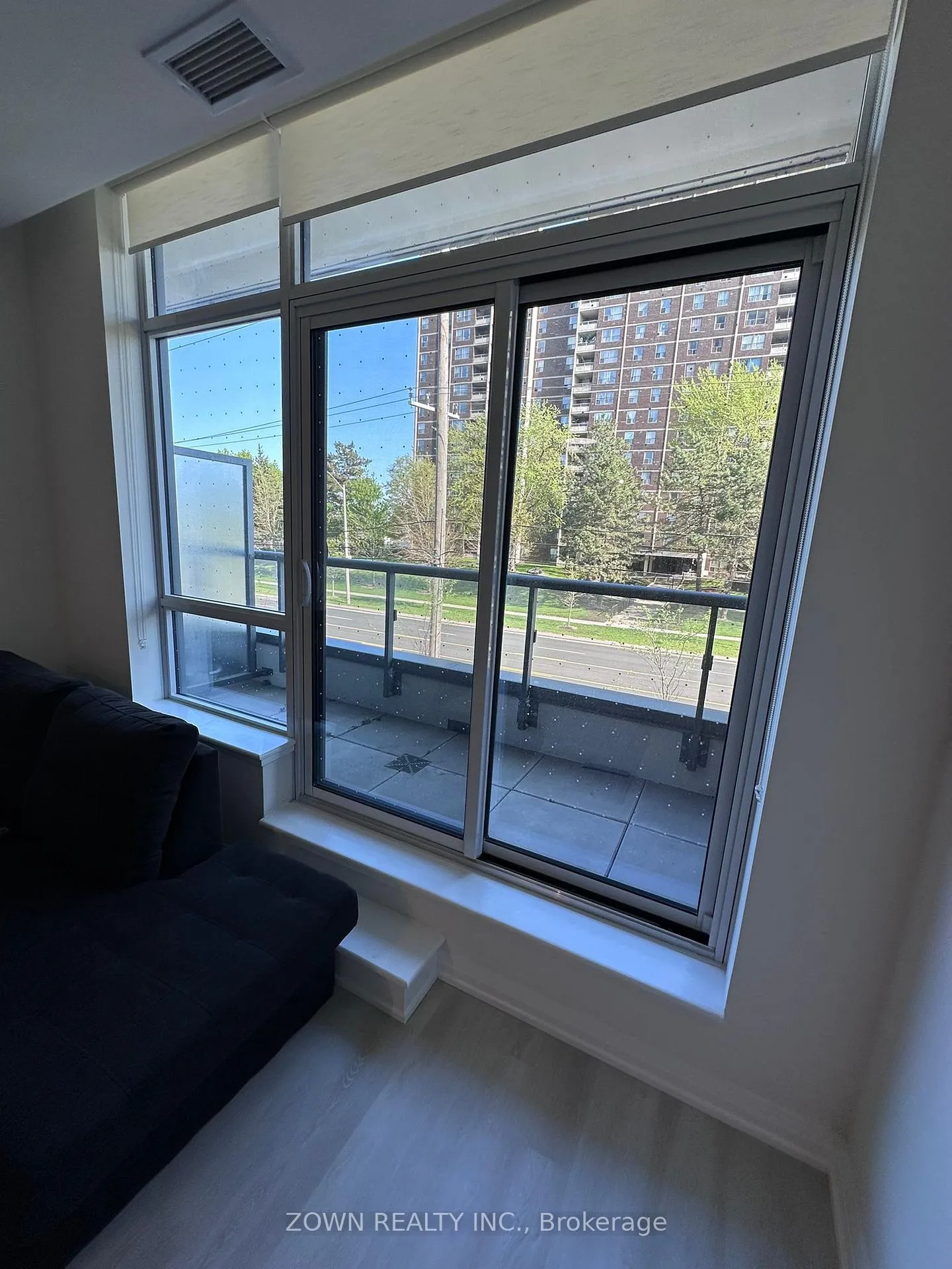 Photo 6 of Unit 225, 3270 Sheppard Avenue E, Scarborough, Tam O'Shanter-Sullivan — HOMEH