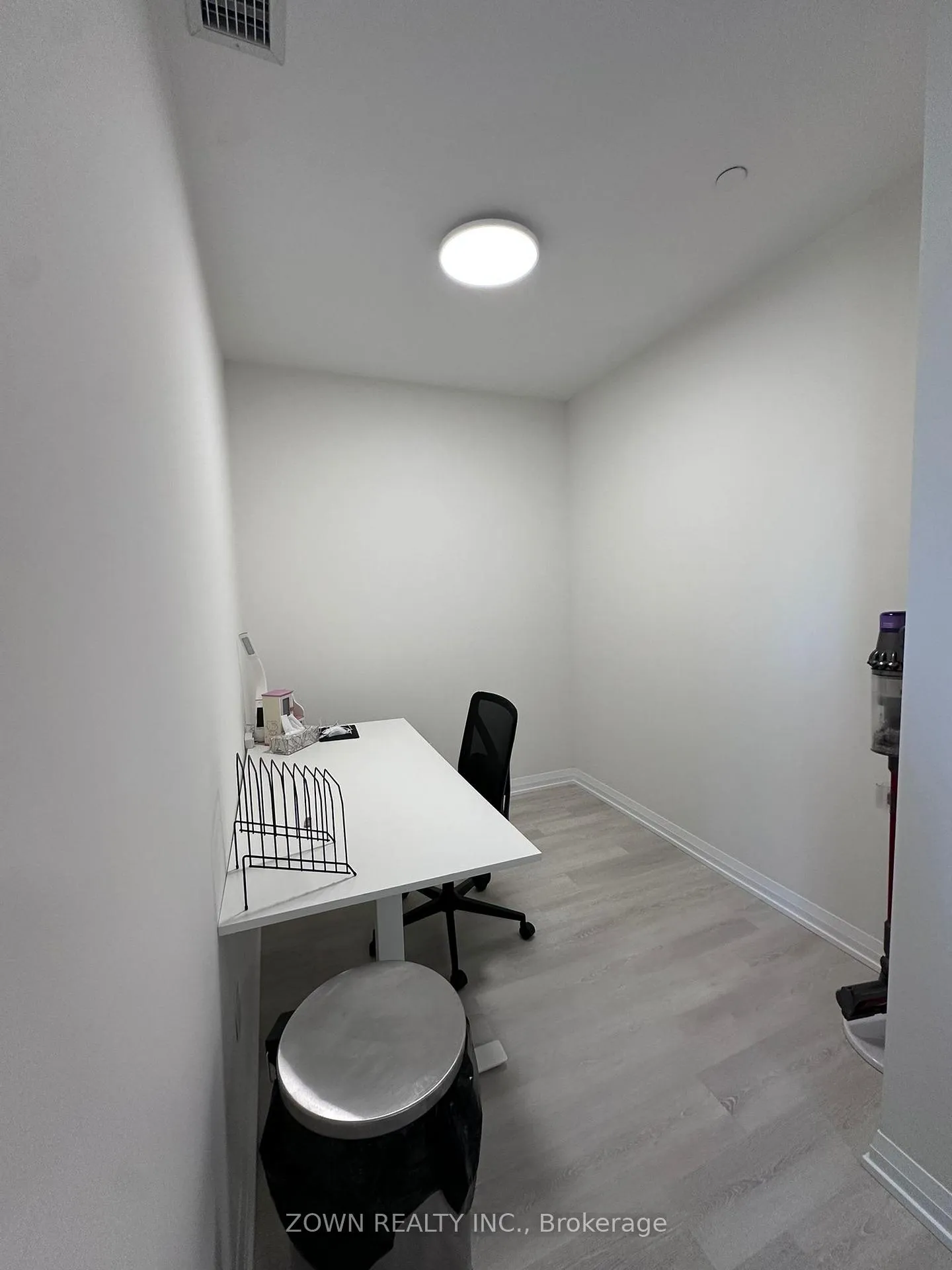 Photo 9 of Unit 225, 3270 Sheppard Avenue E, Scarborough, Tam O'Shanter-Sullivan — HOMEH