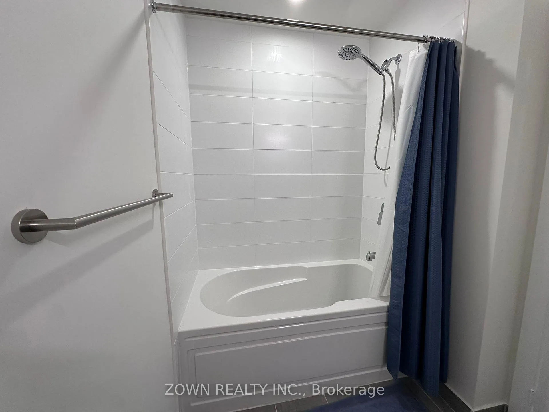 Photo 12 of Unit 225, 3270 Sheppard Avenue E, Scarborough, Tam O'Shanter-Sullivan — HOMEH