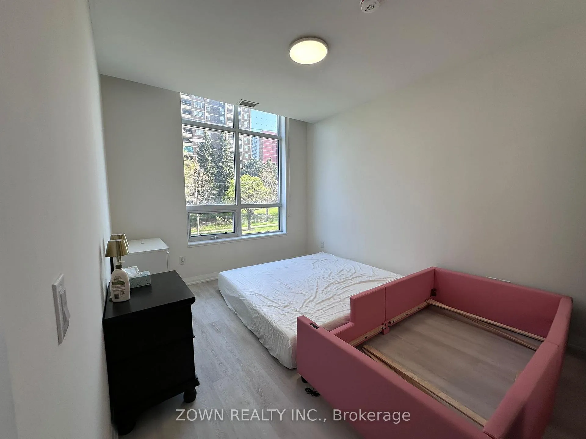 Photo 13 of Unit 225, 3270 Sheppard Avenue E, Scarborough, Tam O'Shanter-Sullivan — HOMEH