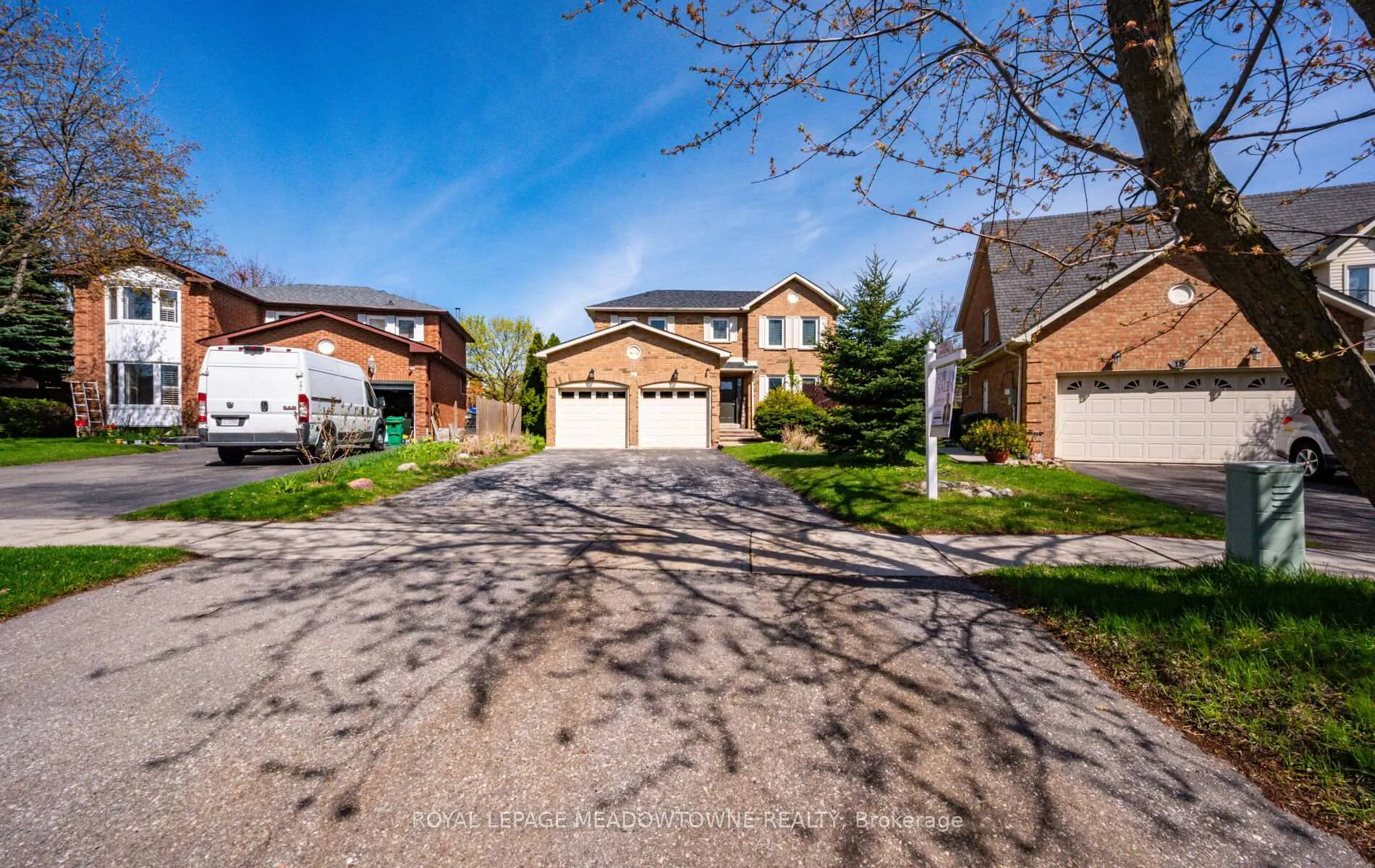 Front of 16 Cox Crescent