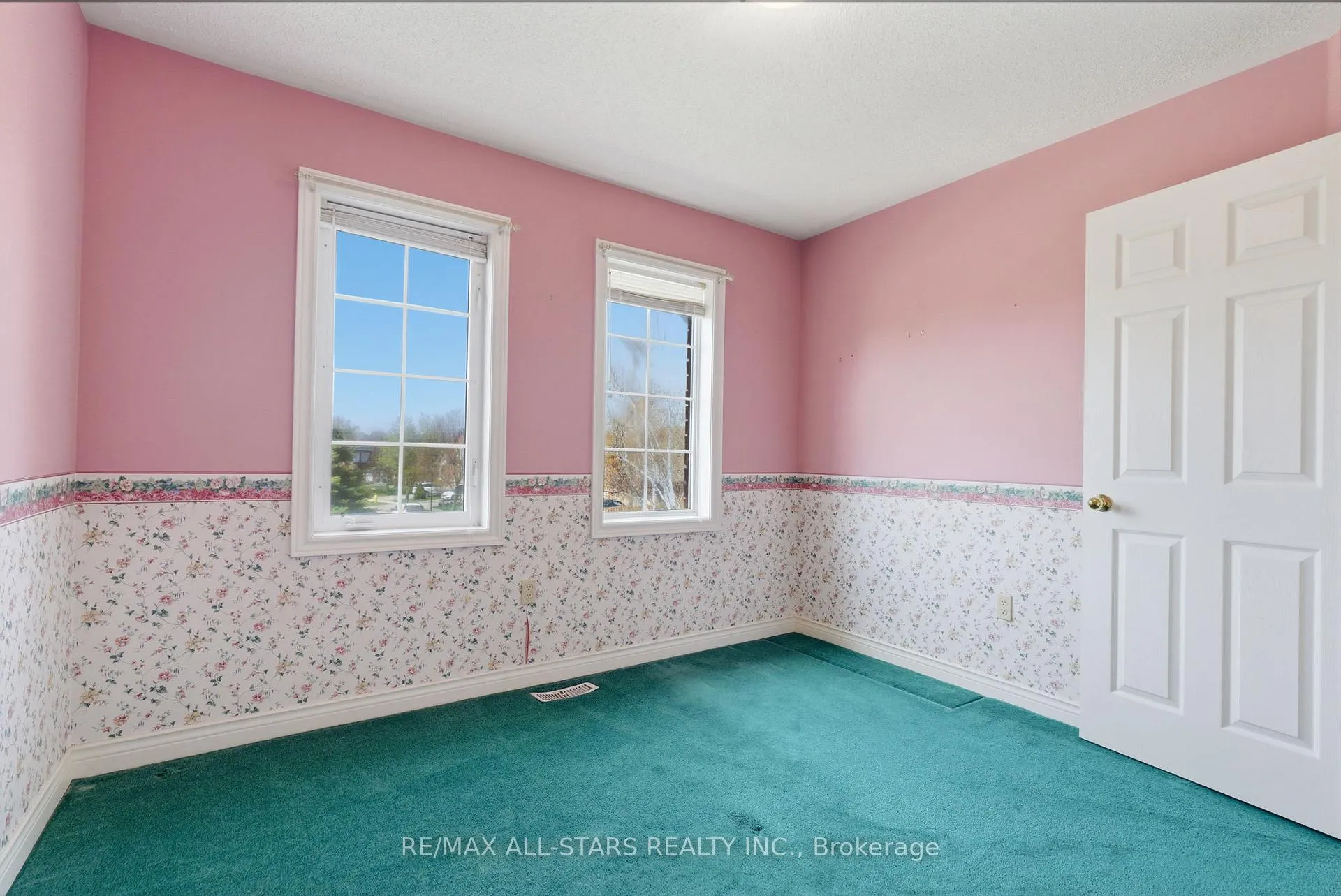 Photo 29 of 7 Remion Crescent, Uxbridge — HOMEH